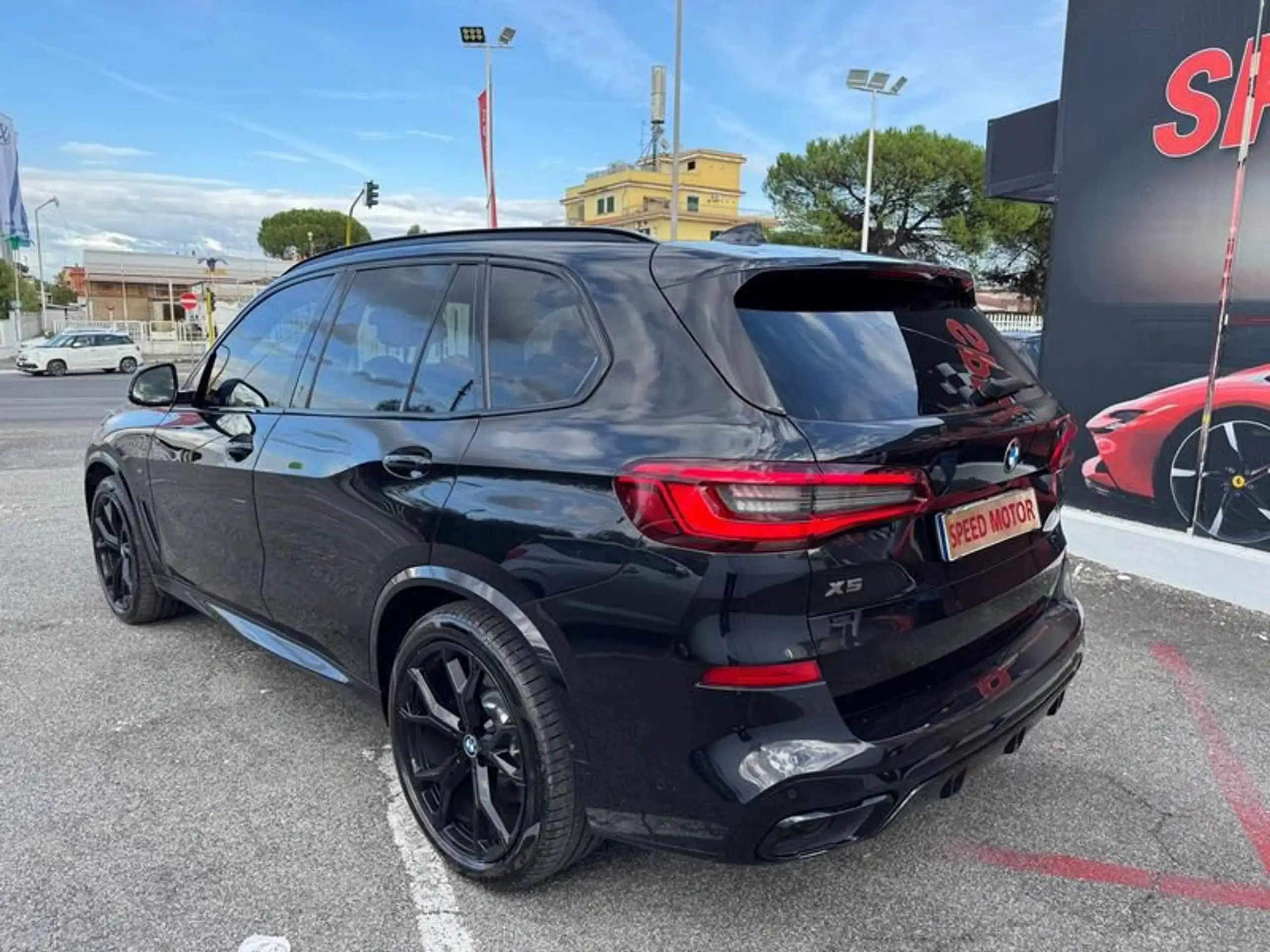 BMW - X5 M