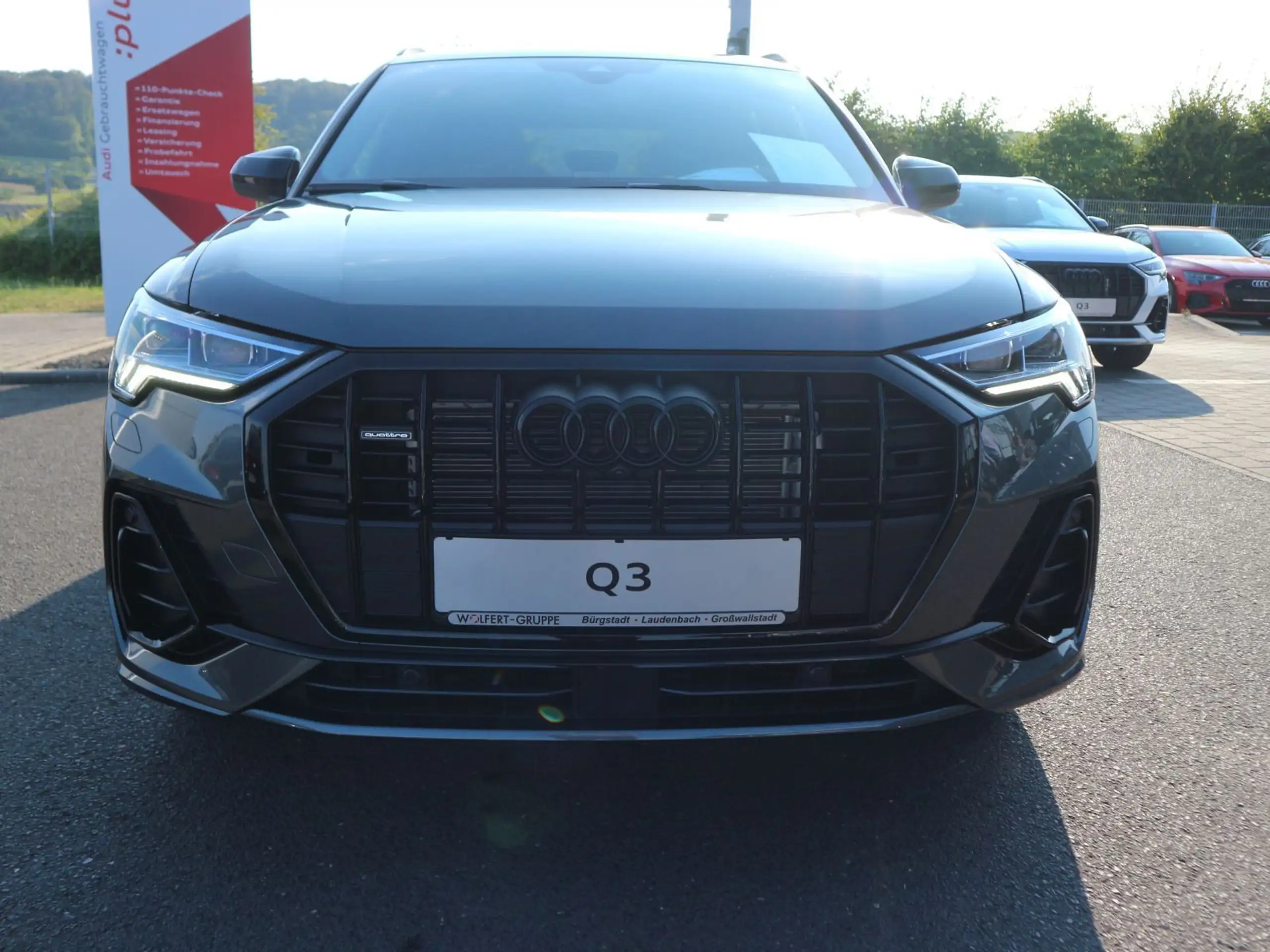 Audi - Q3