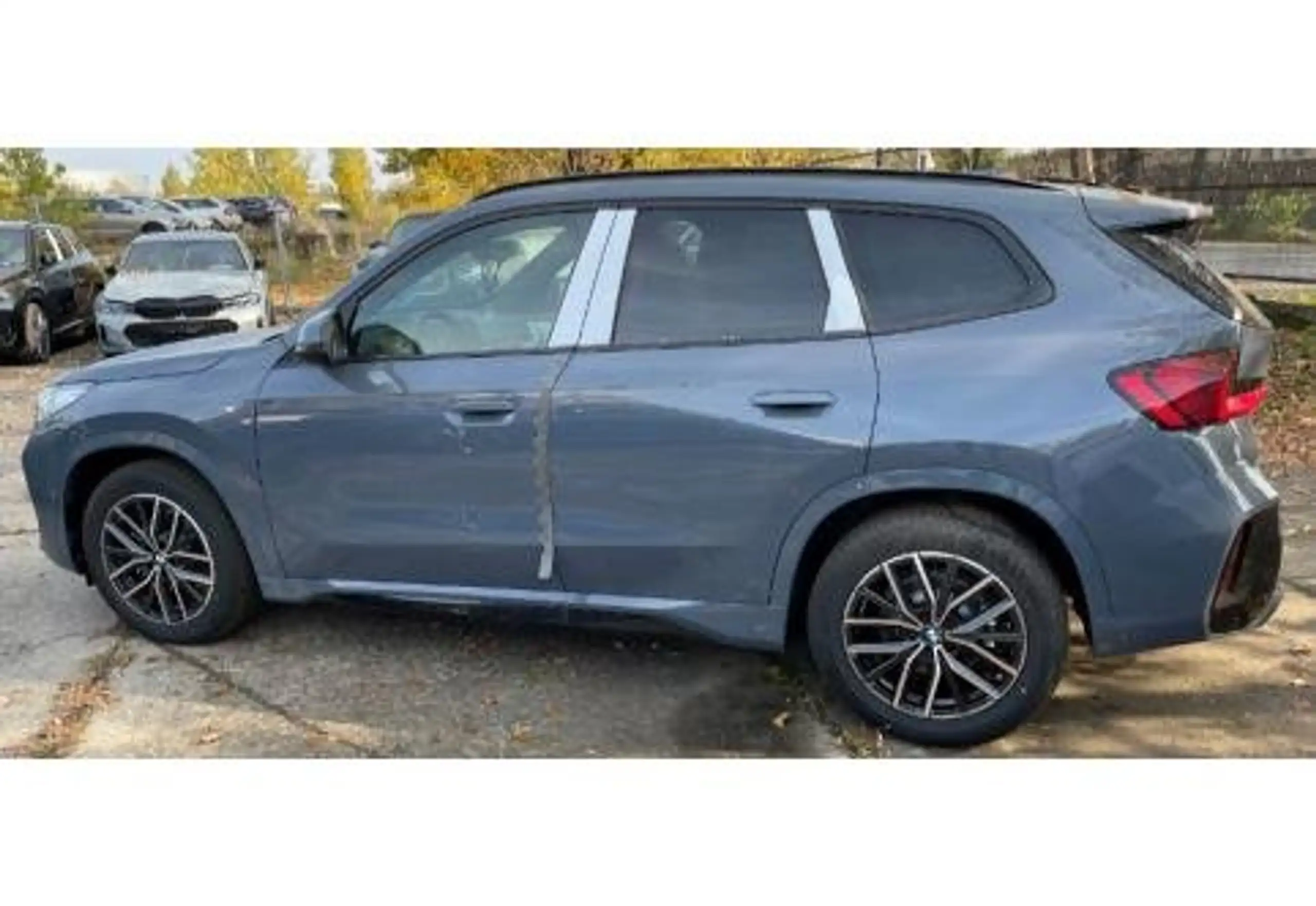 BMW - X1