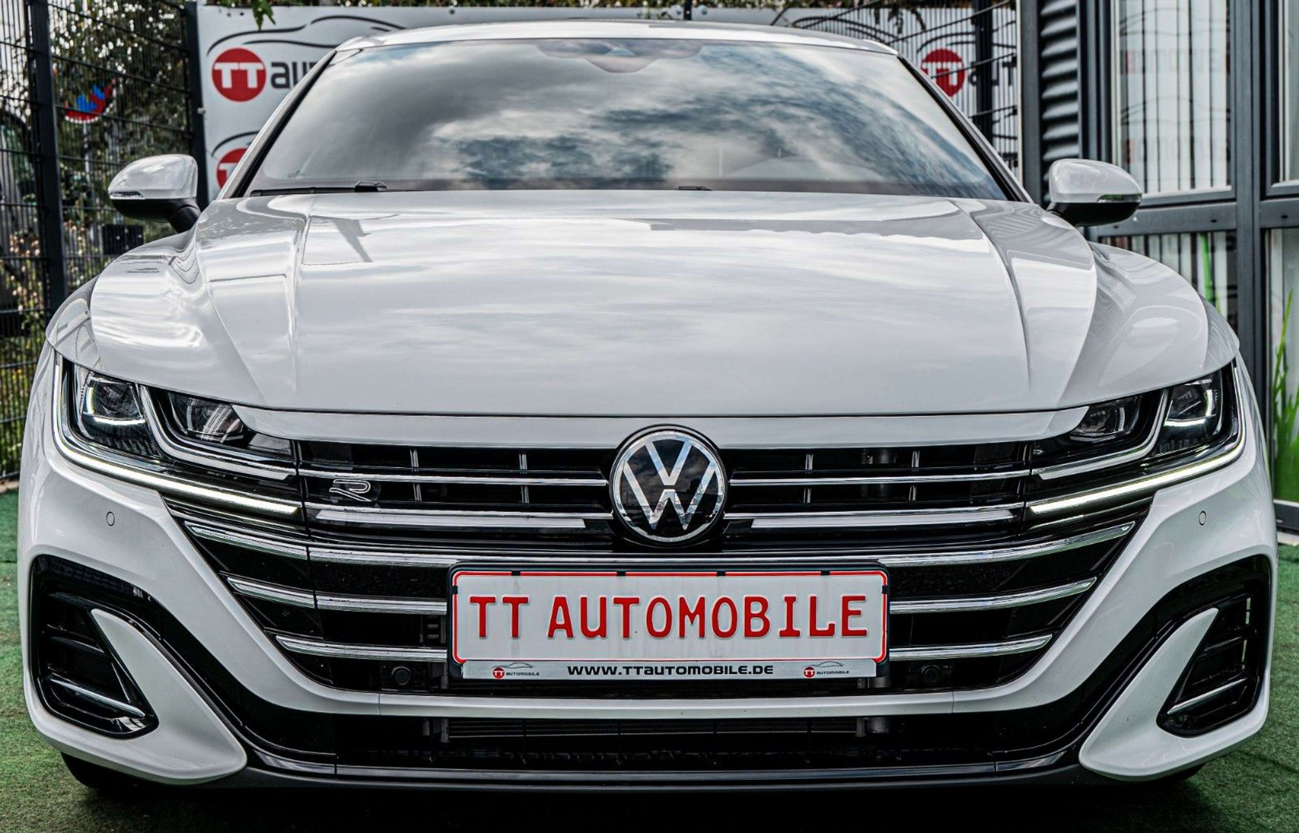 Volkswagen - Arteon