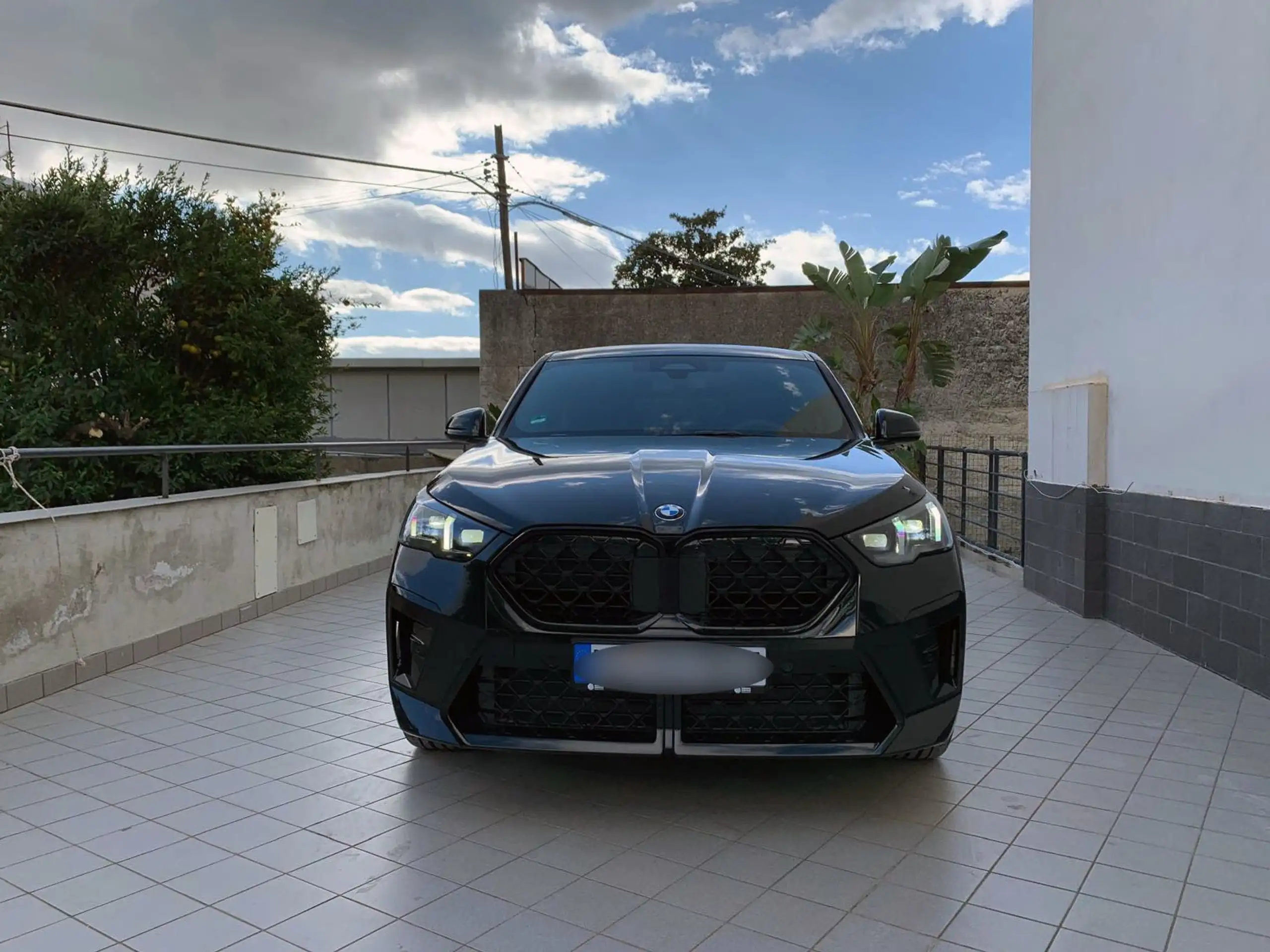 BMW - X2