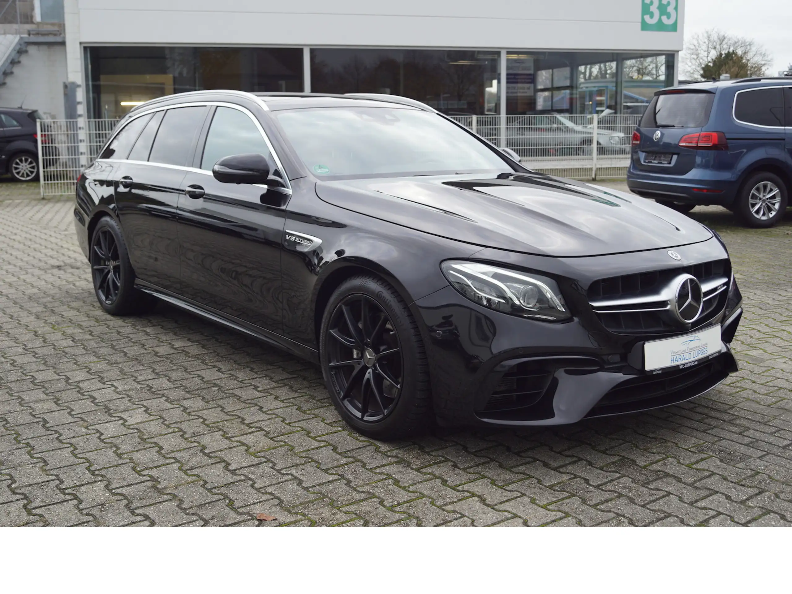 Mercedes-Benz - E 63 AMG