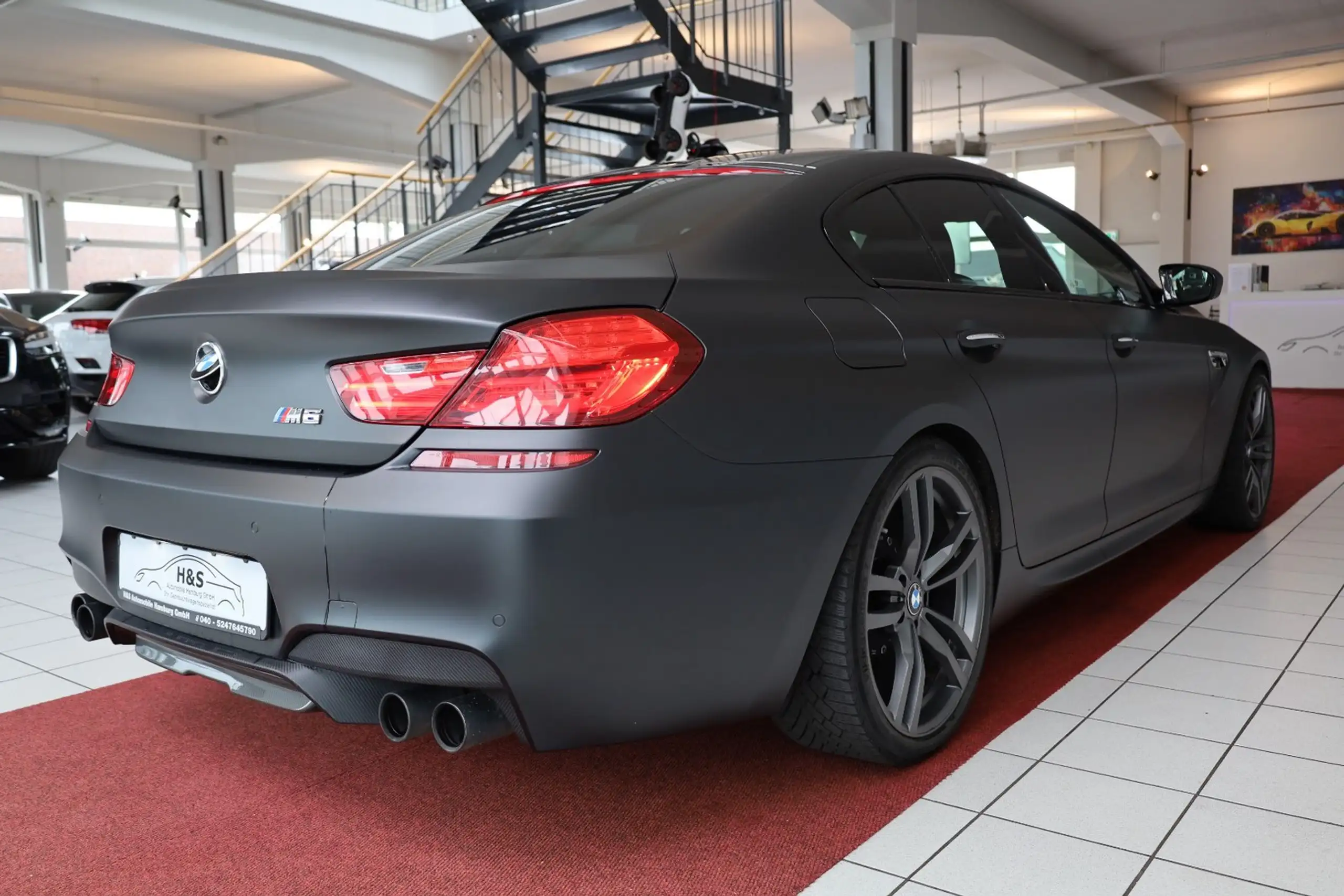 BMW - M6