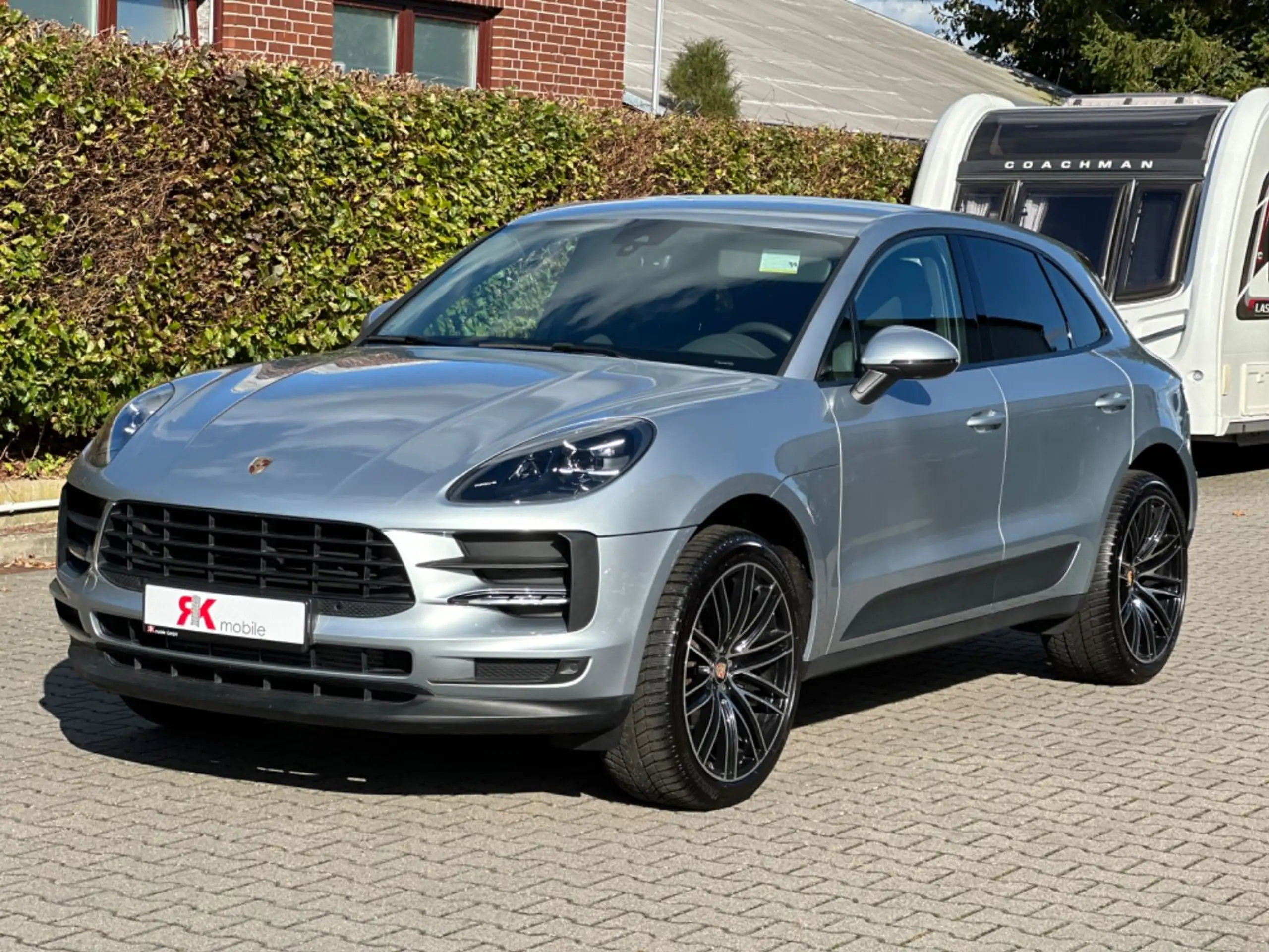 Porsche - Macan