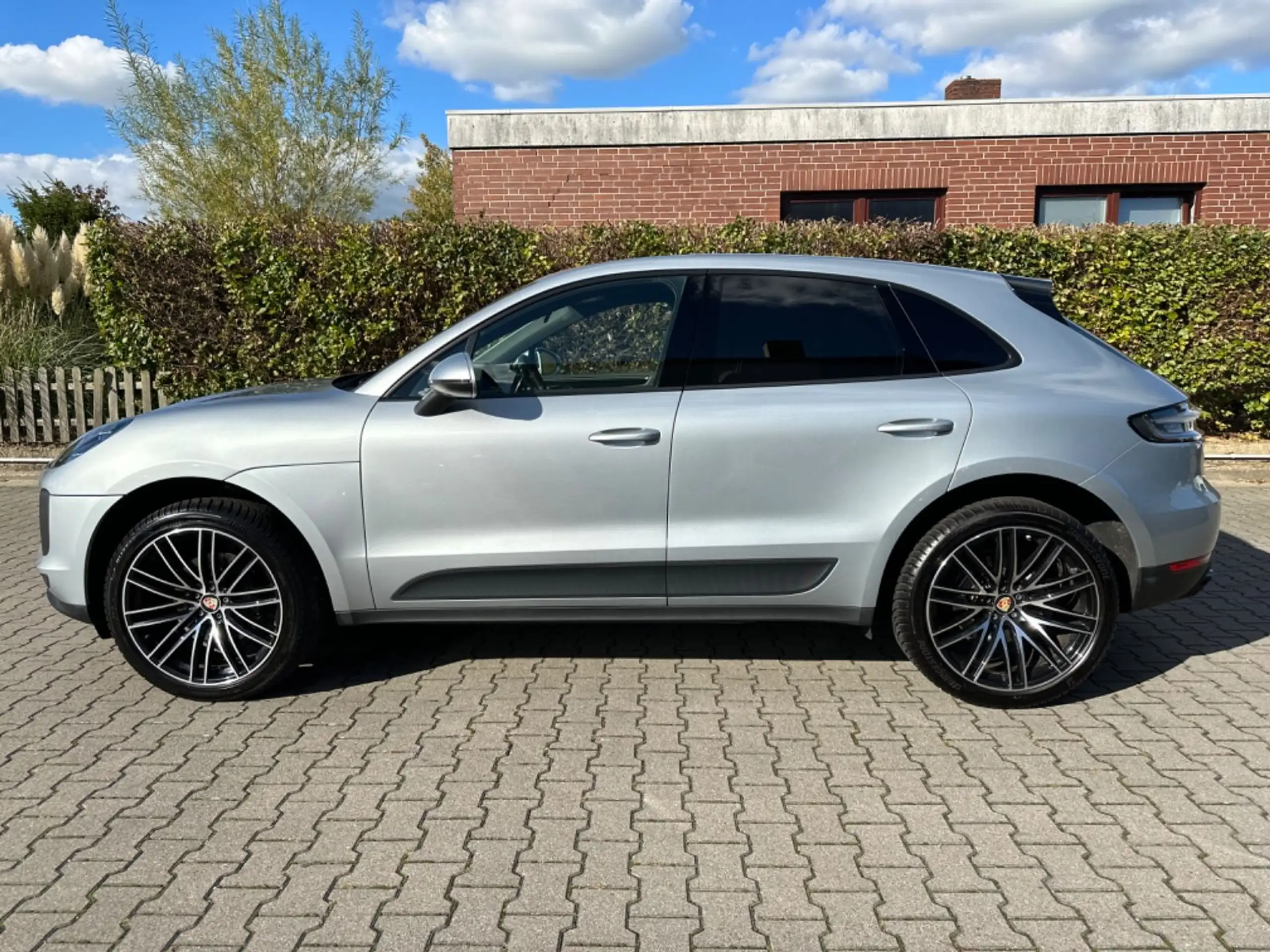 Porsche - Macan