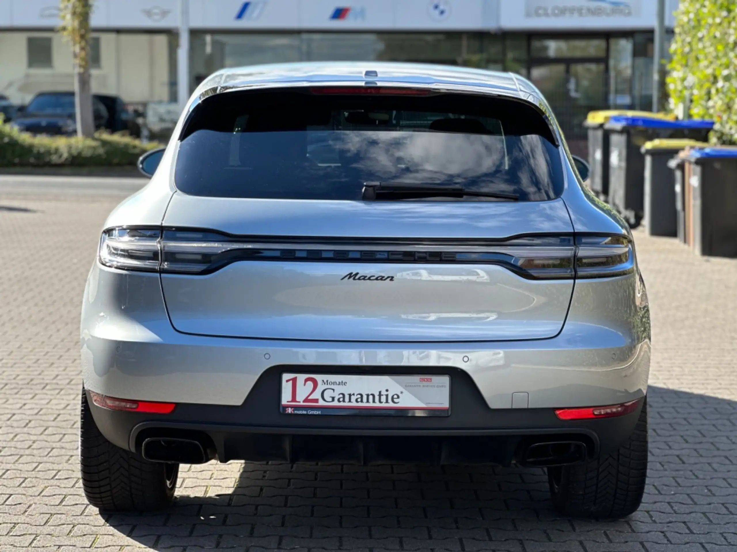 Porsche - Macan