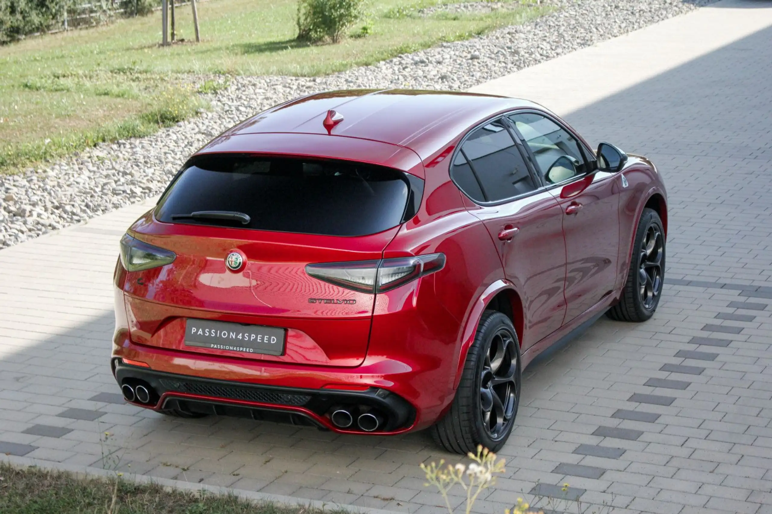 Alfa Romeo - Stelvio