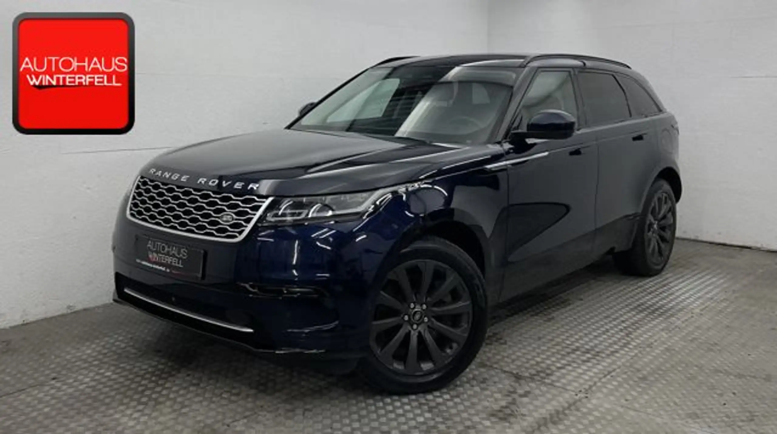 Land Rover - Range Rover Velar