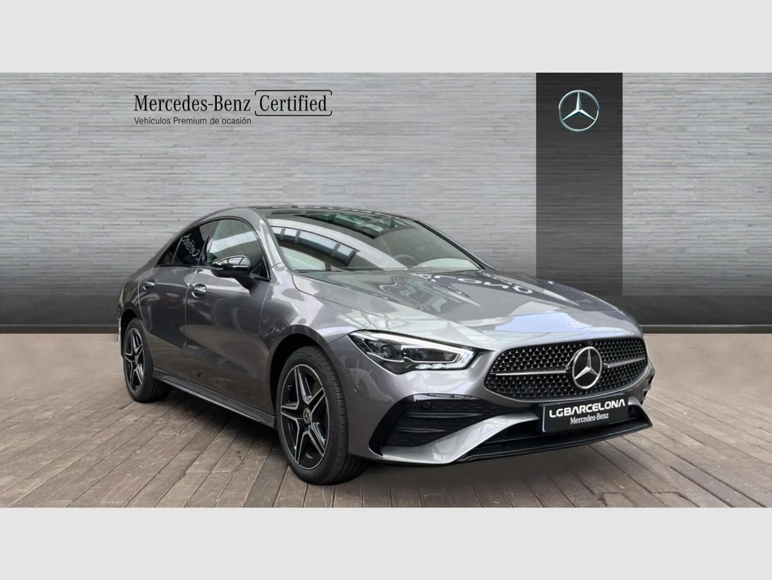 Mercedes-Benz - CLA 250