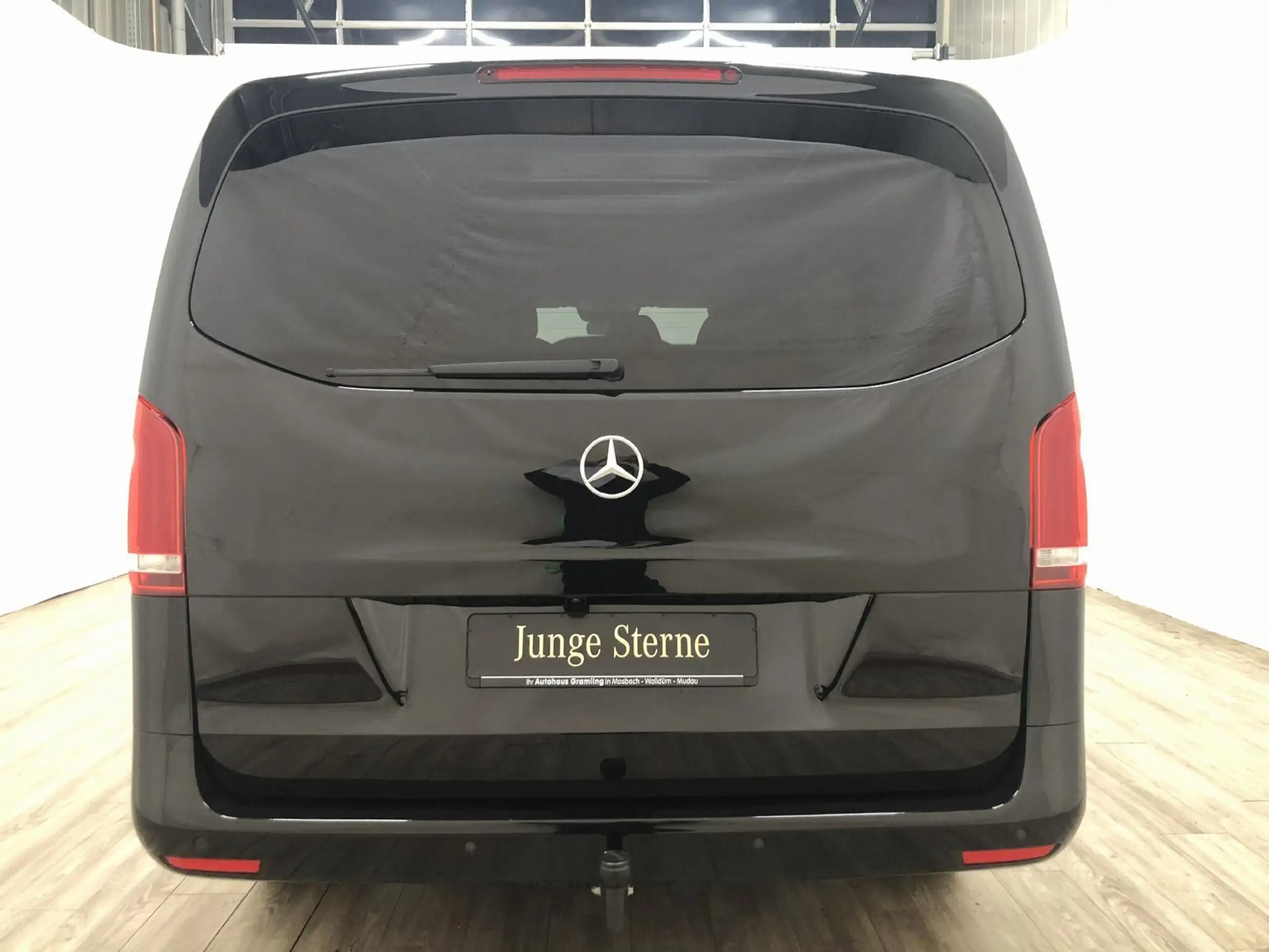 Mercedes-Benz - Vito