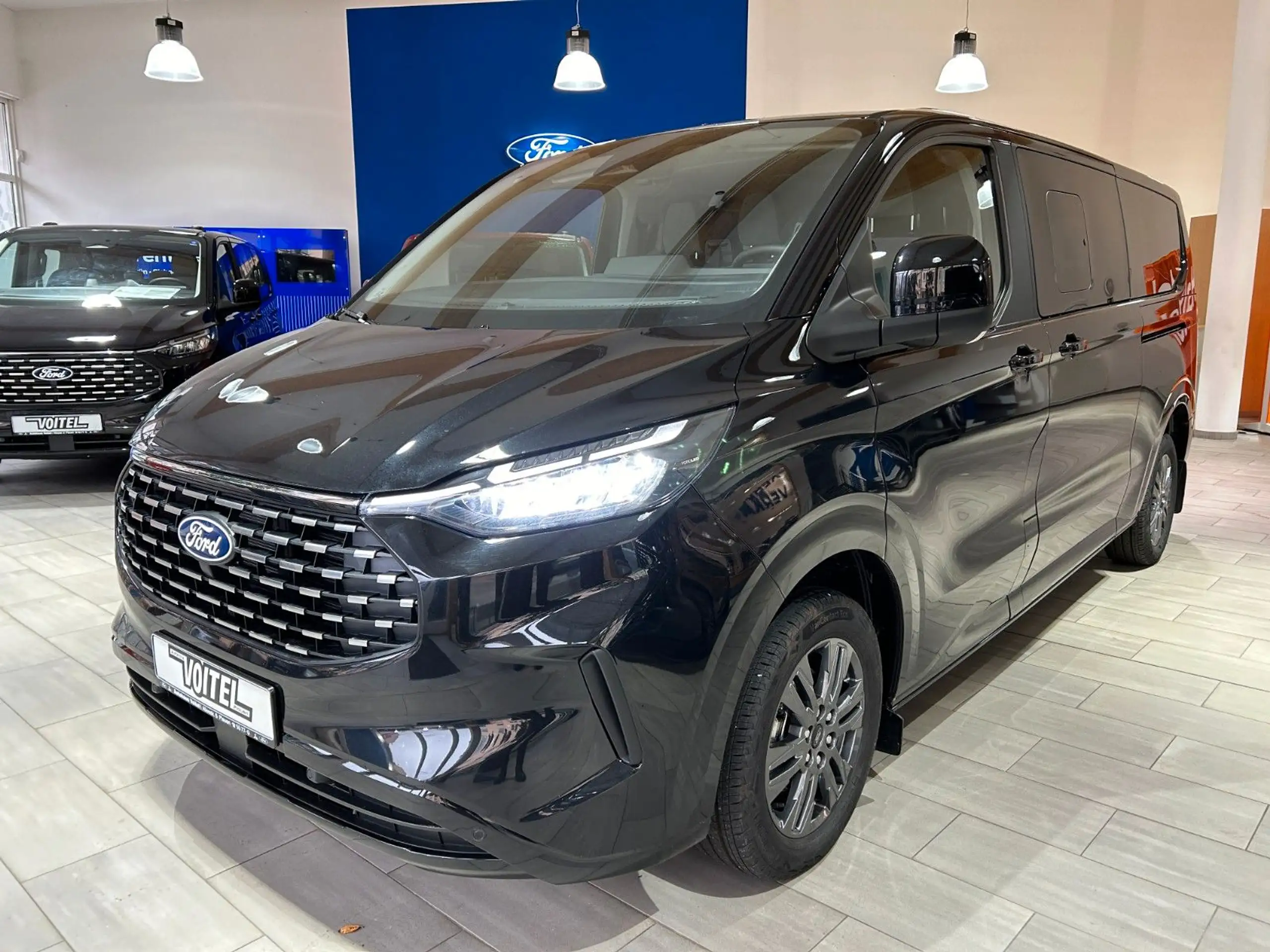 Ford Tourneo Custom 2024