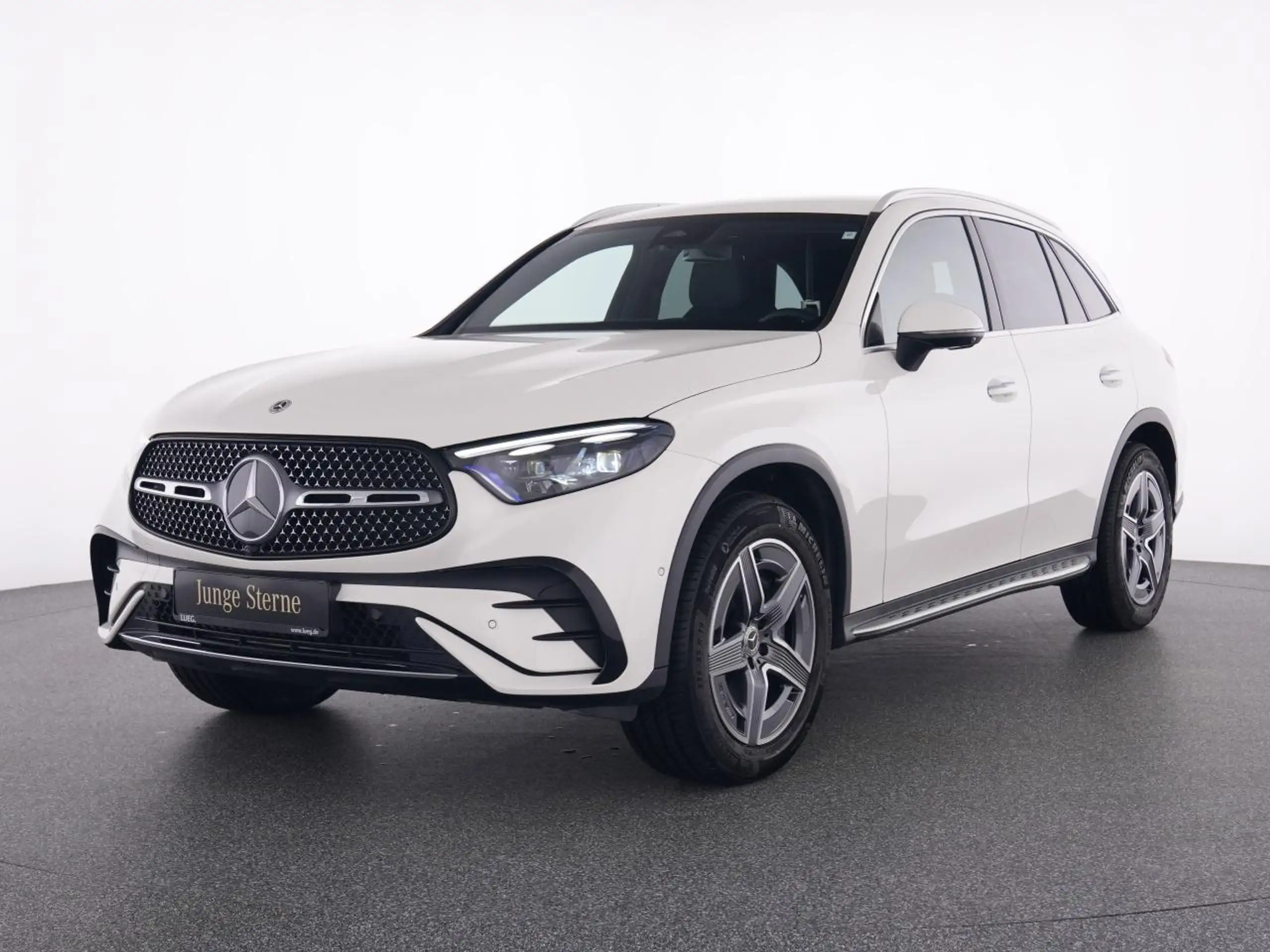 Mercedes-Benz - GLC 200