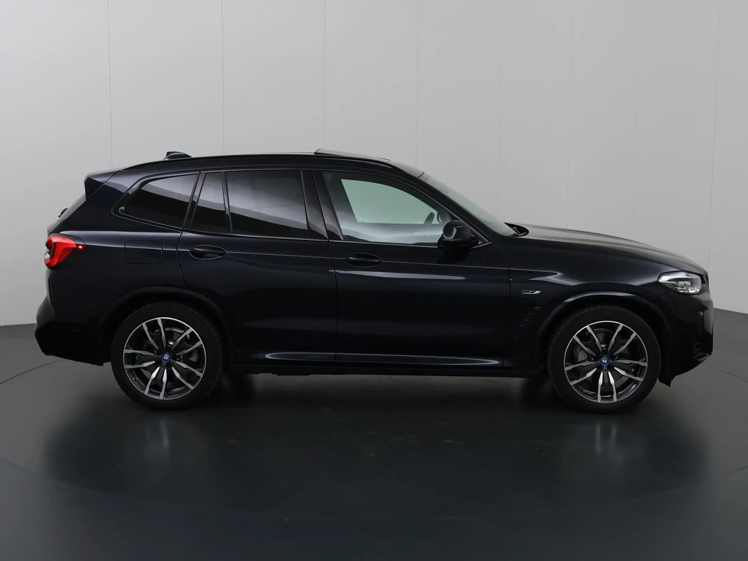 BMW - X3