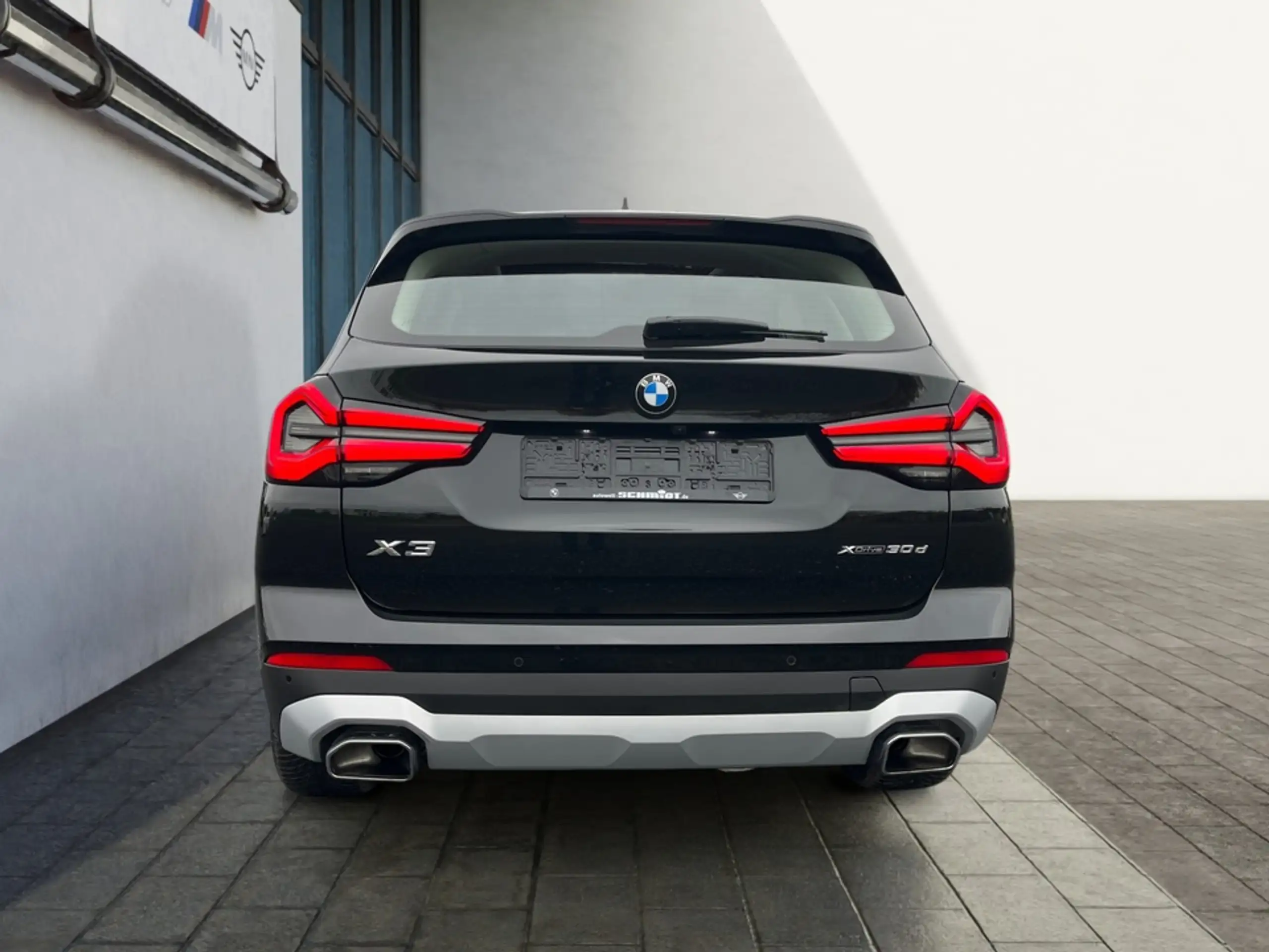 BMW - X3