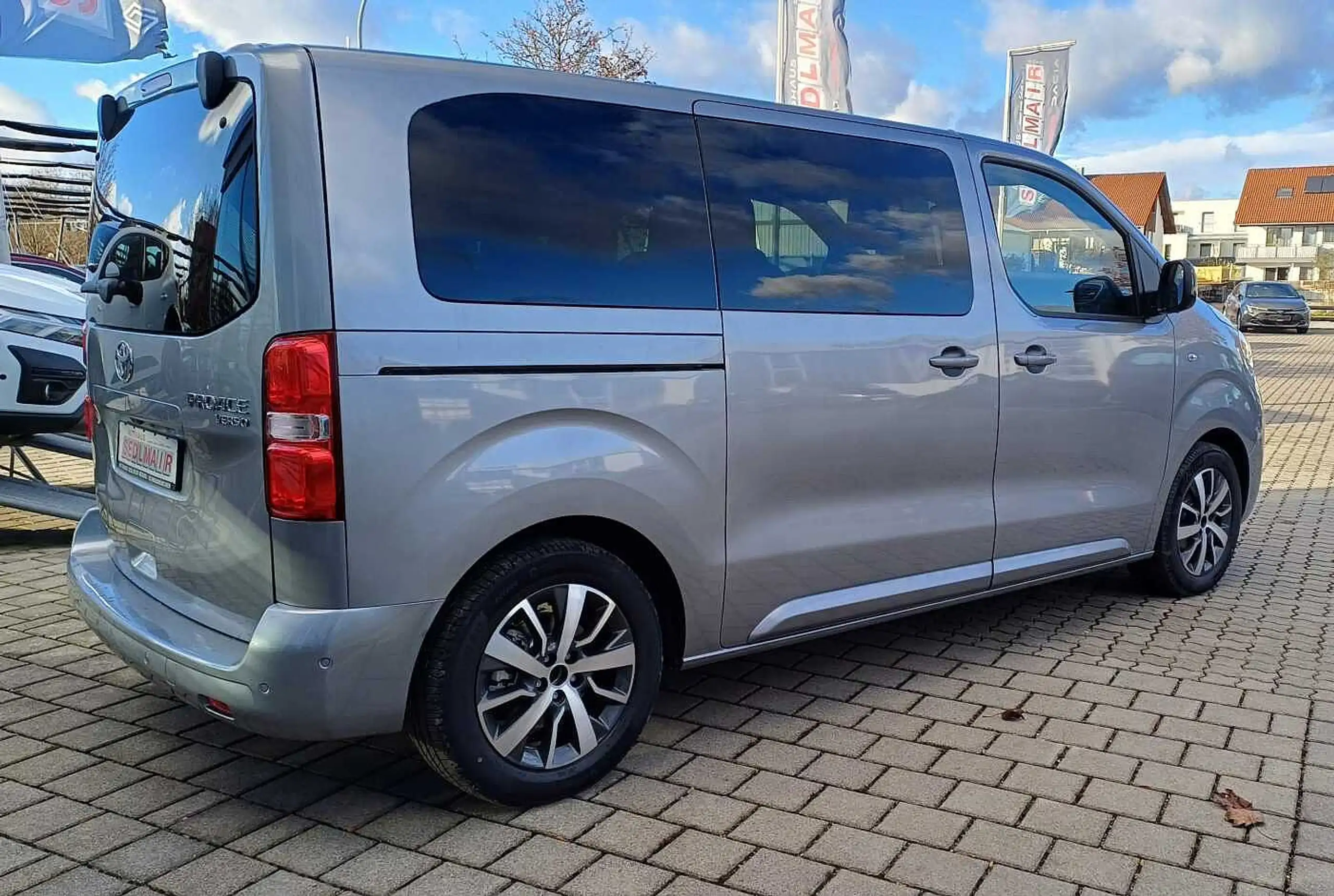 Toyota - Proace