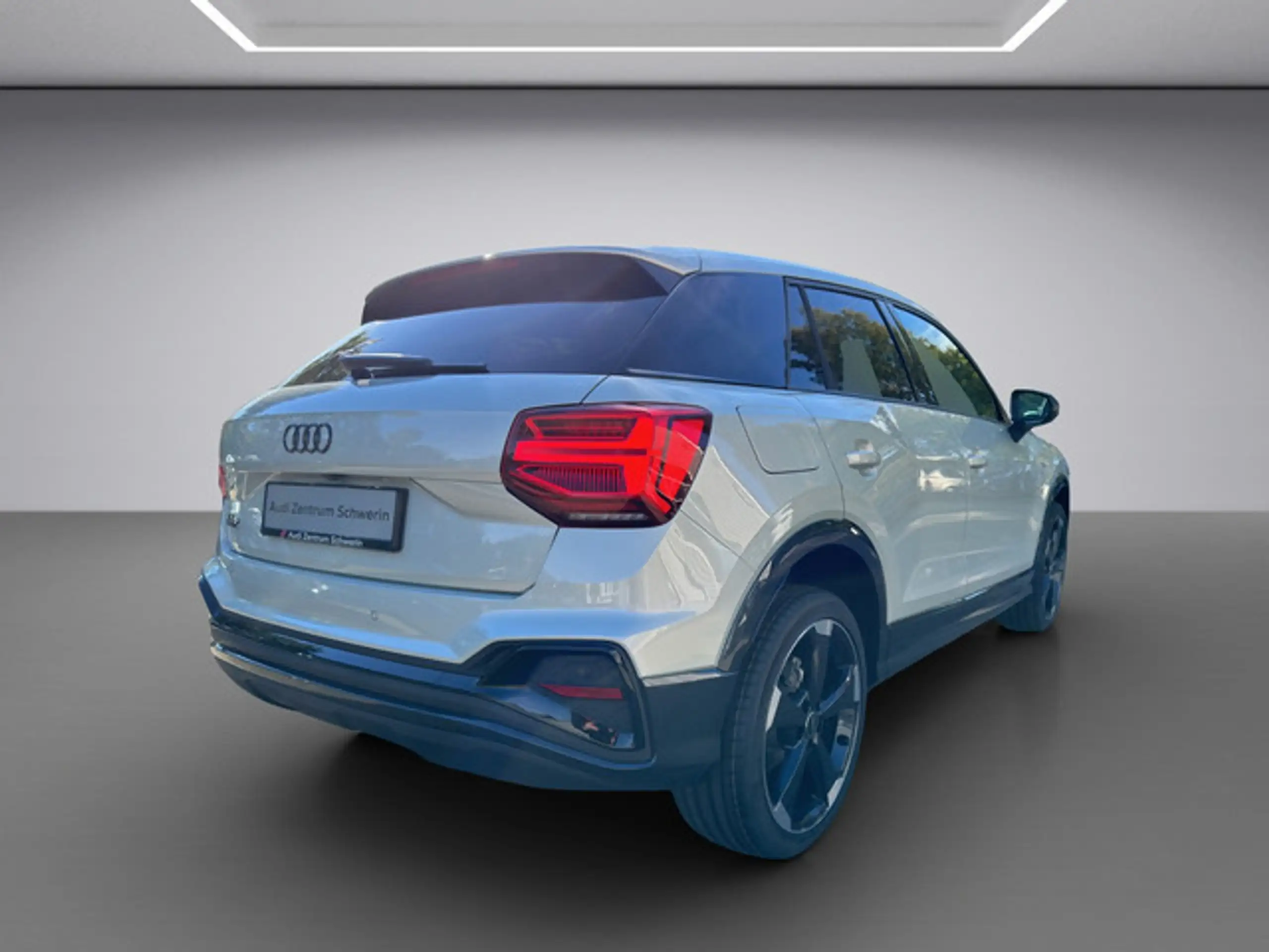 Audi - Q2