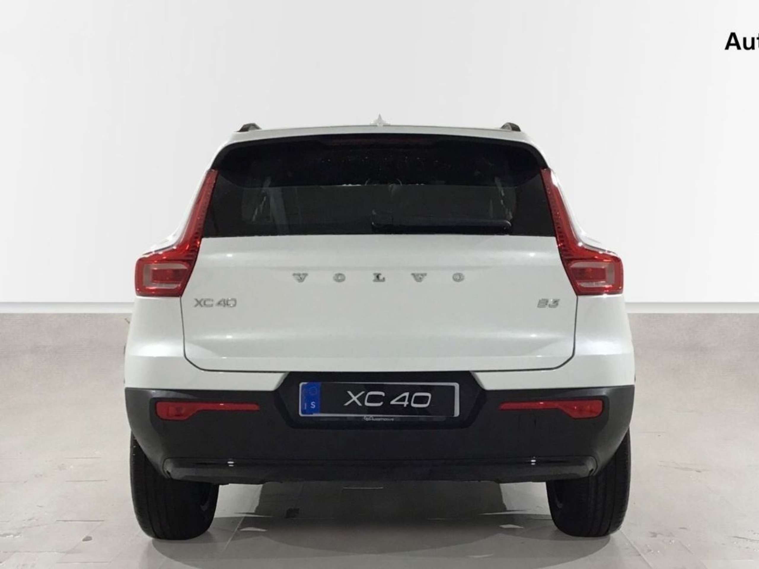 Volvo - XC40