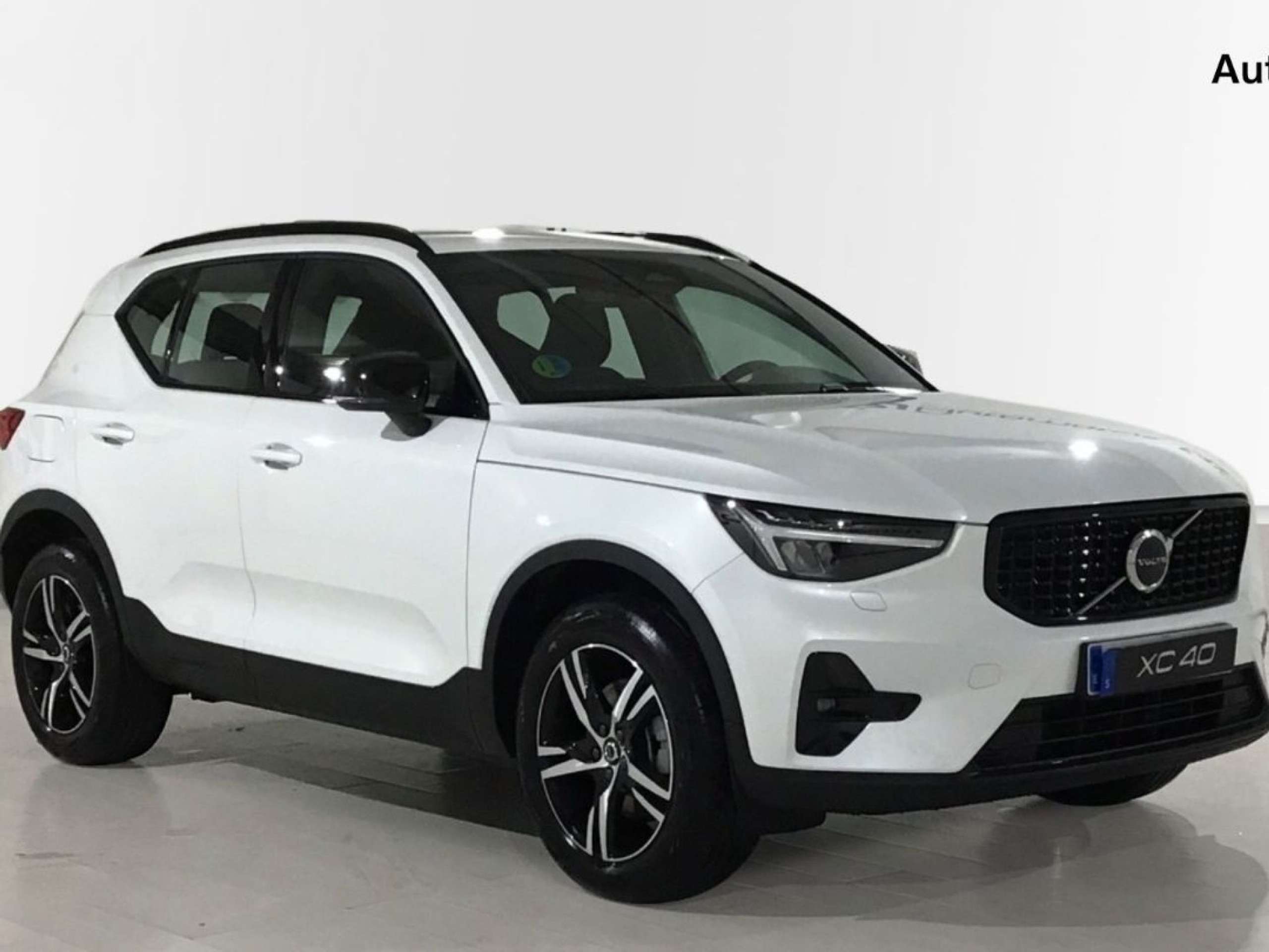 Volvo - XC40