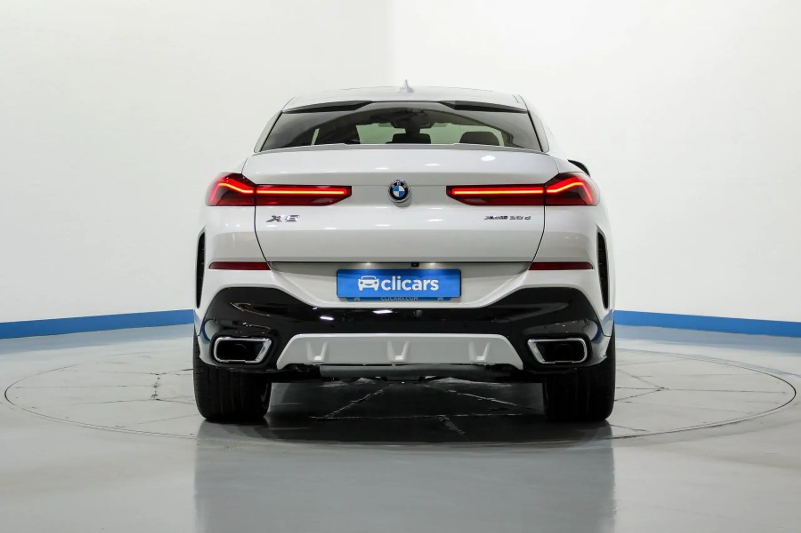 BMW - X6