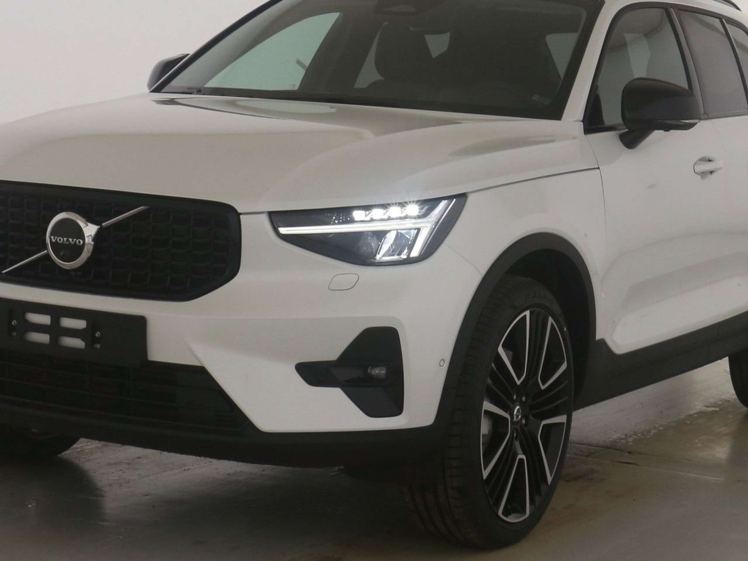 Volvo - XC40