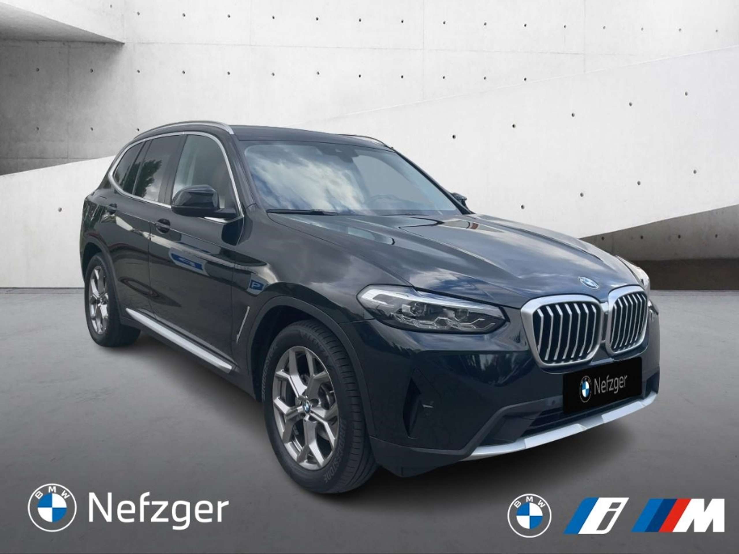 BMW - X3