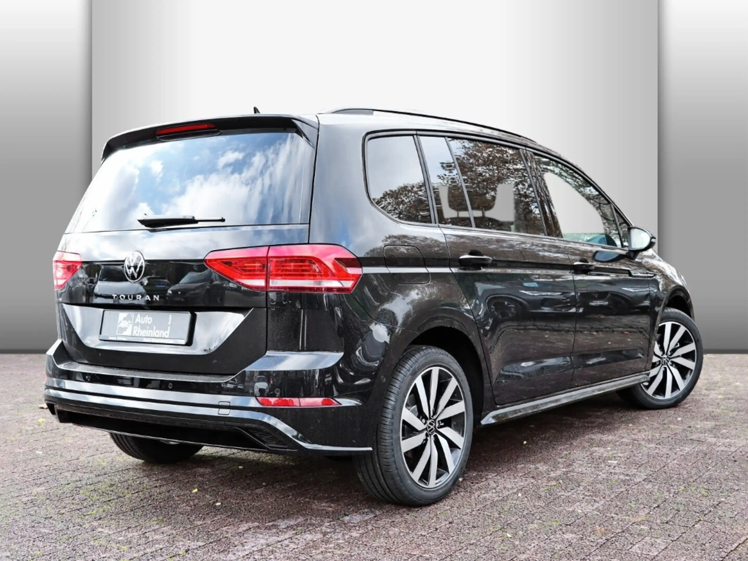 Volkswagen - Touran