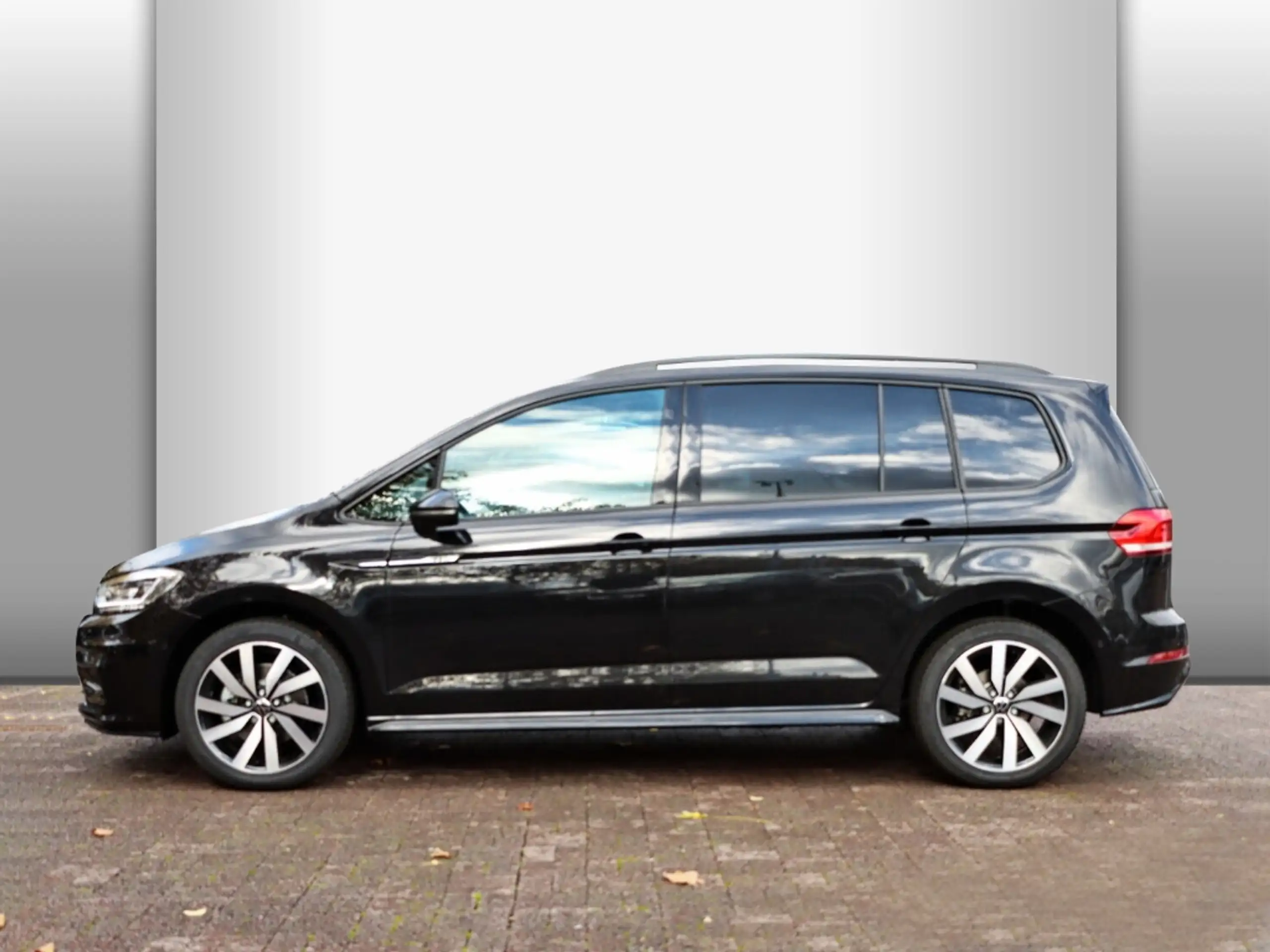 Volkswagen - Touran