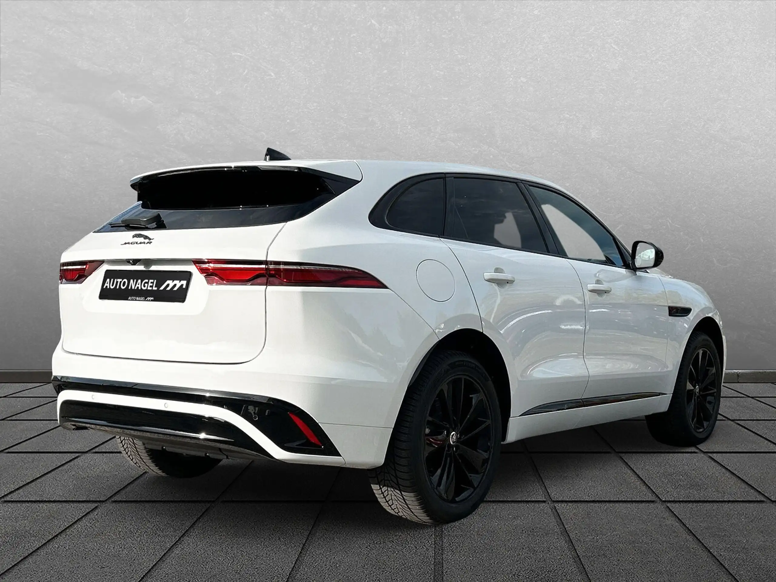 Jaguar - F-Pace