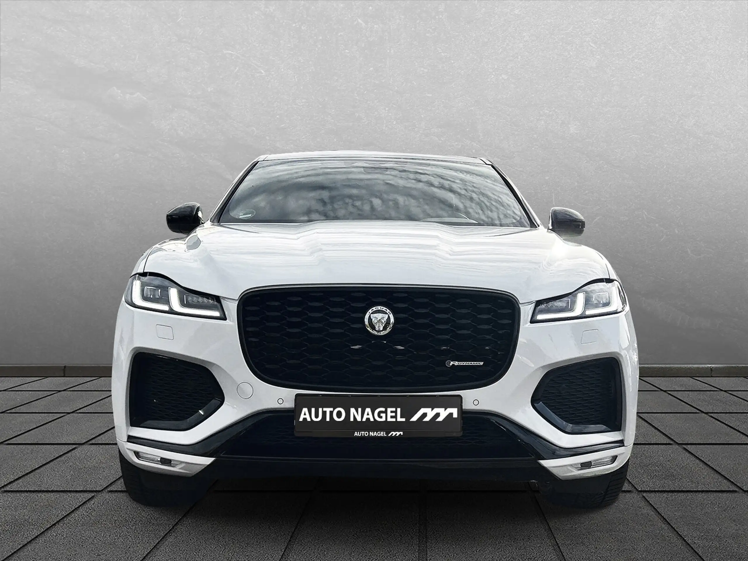 Jaguar - F-Pace