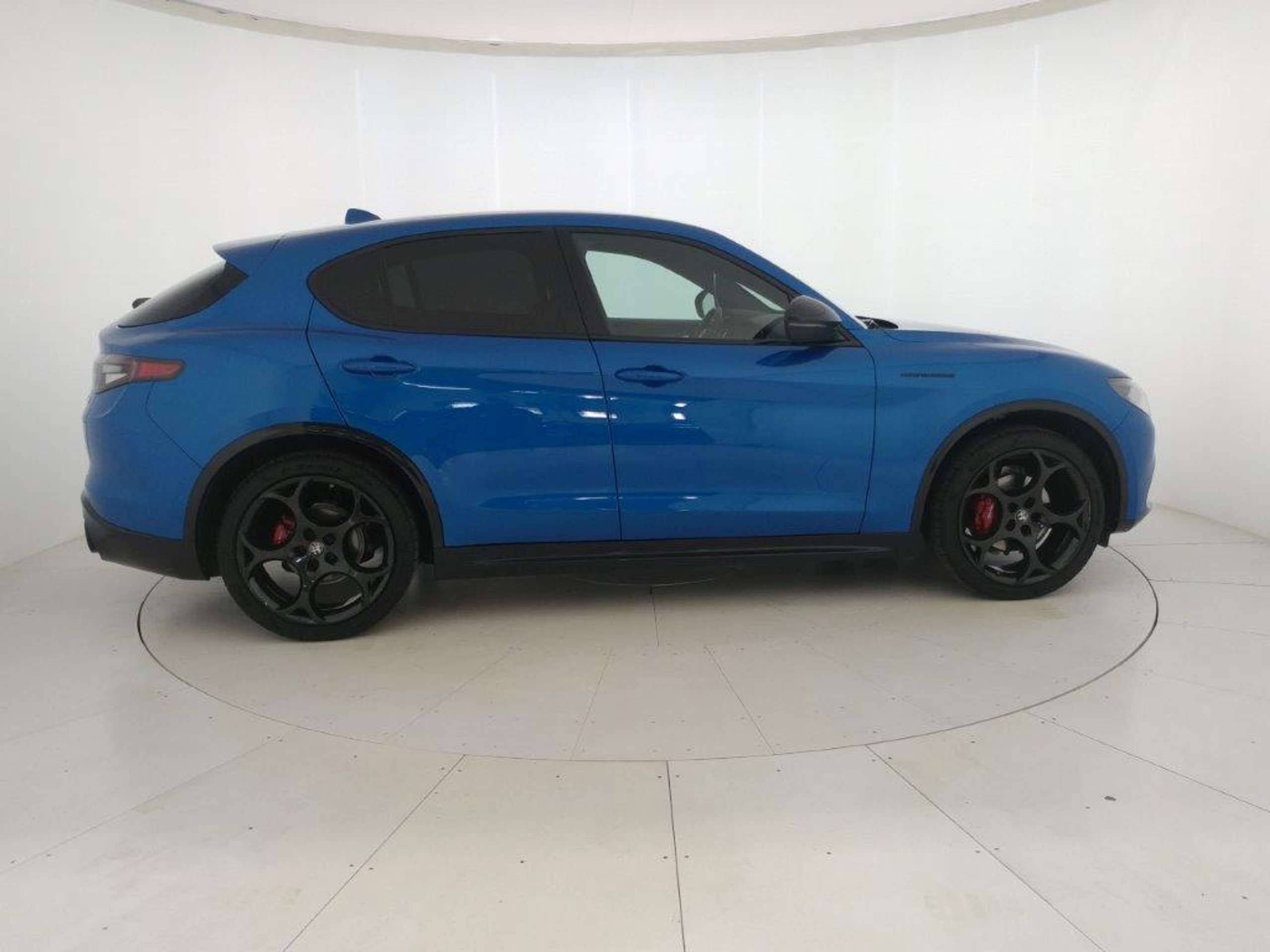 Alfa Romeo - Stelvio