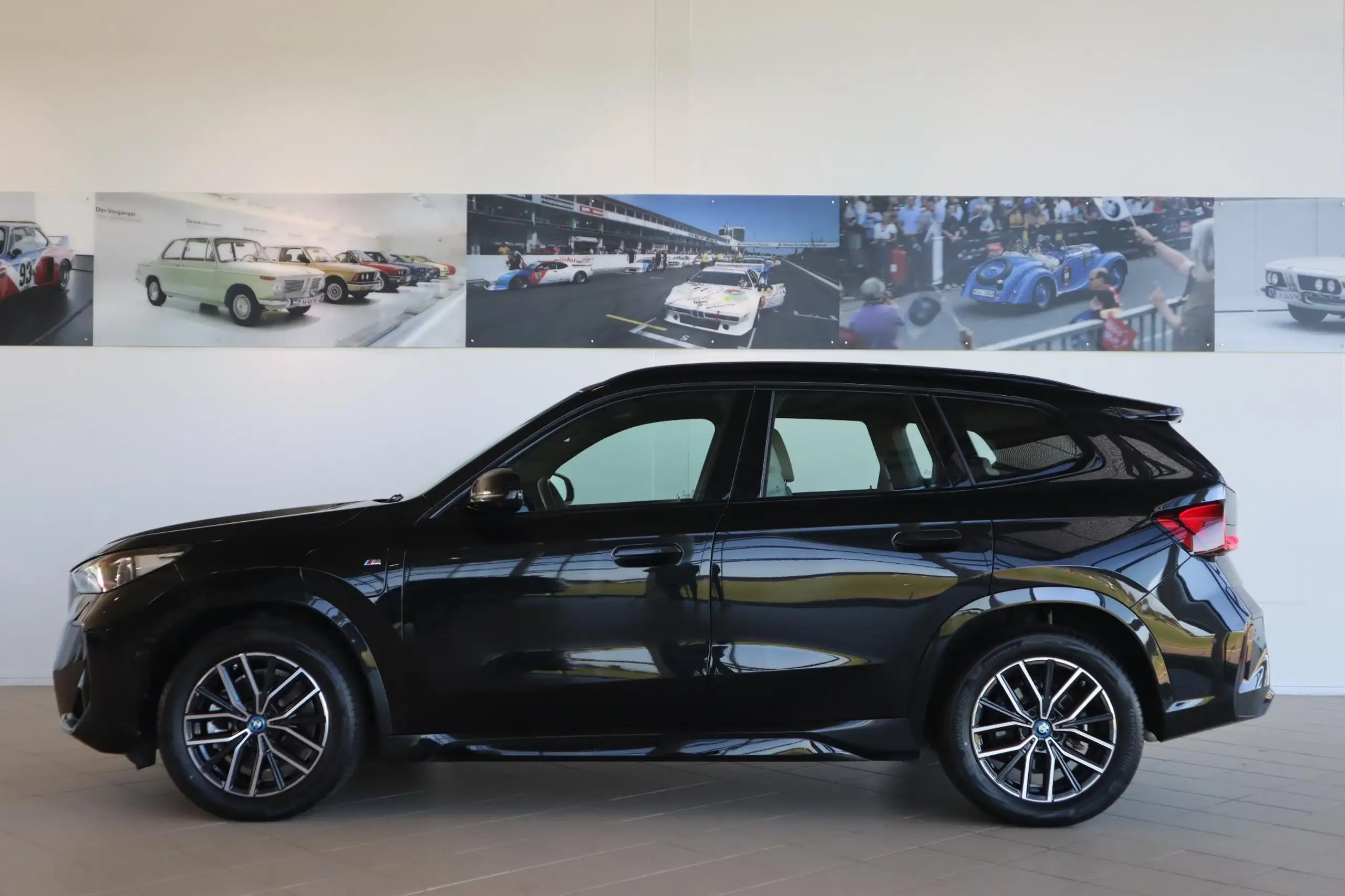 BMW - X1