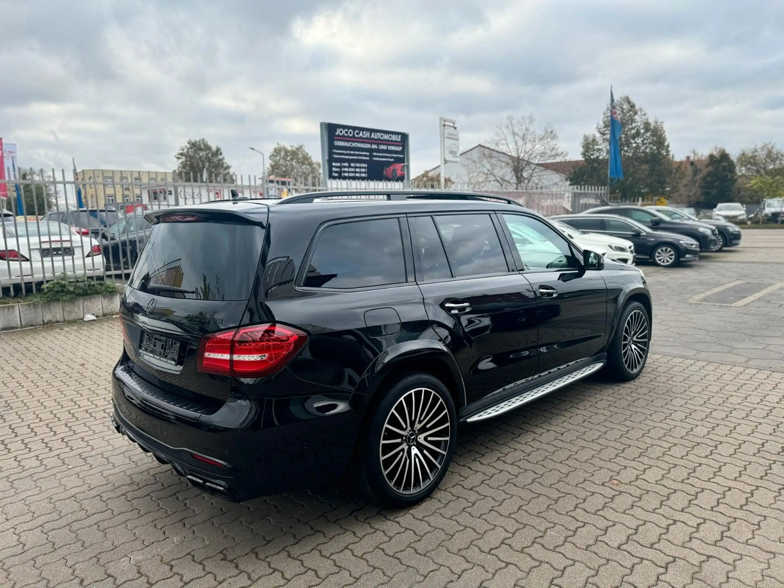 Mercedes-Benz - GLS 63 AMG