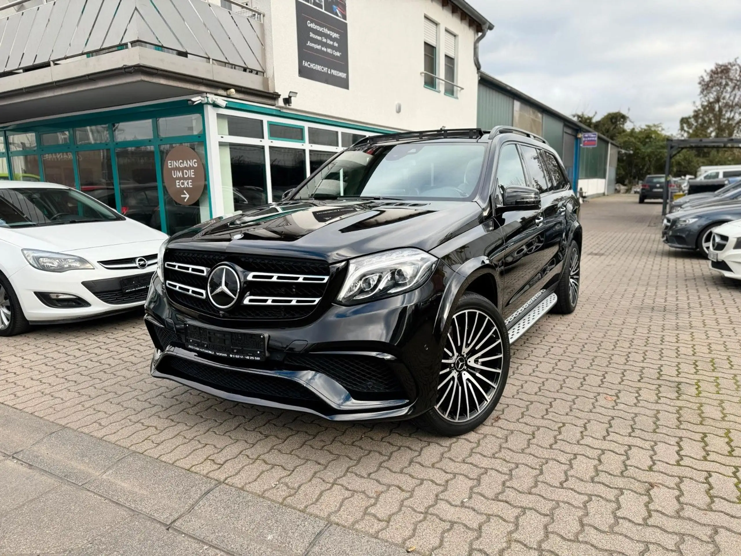 Mercedes-Benz - GLS 63 AMG