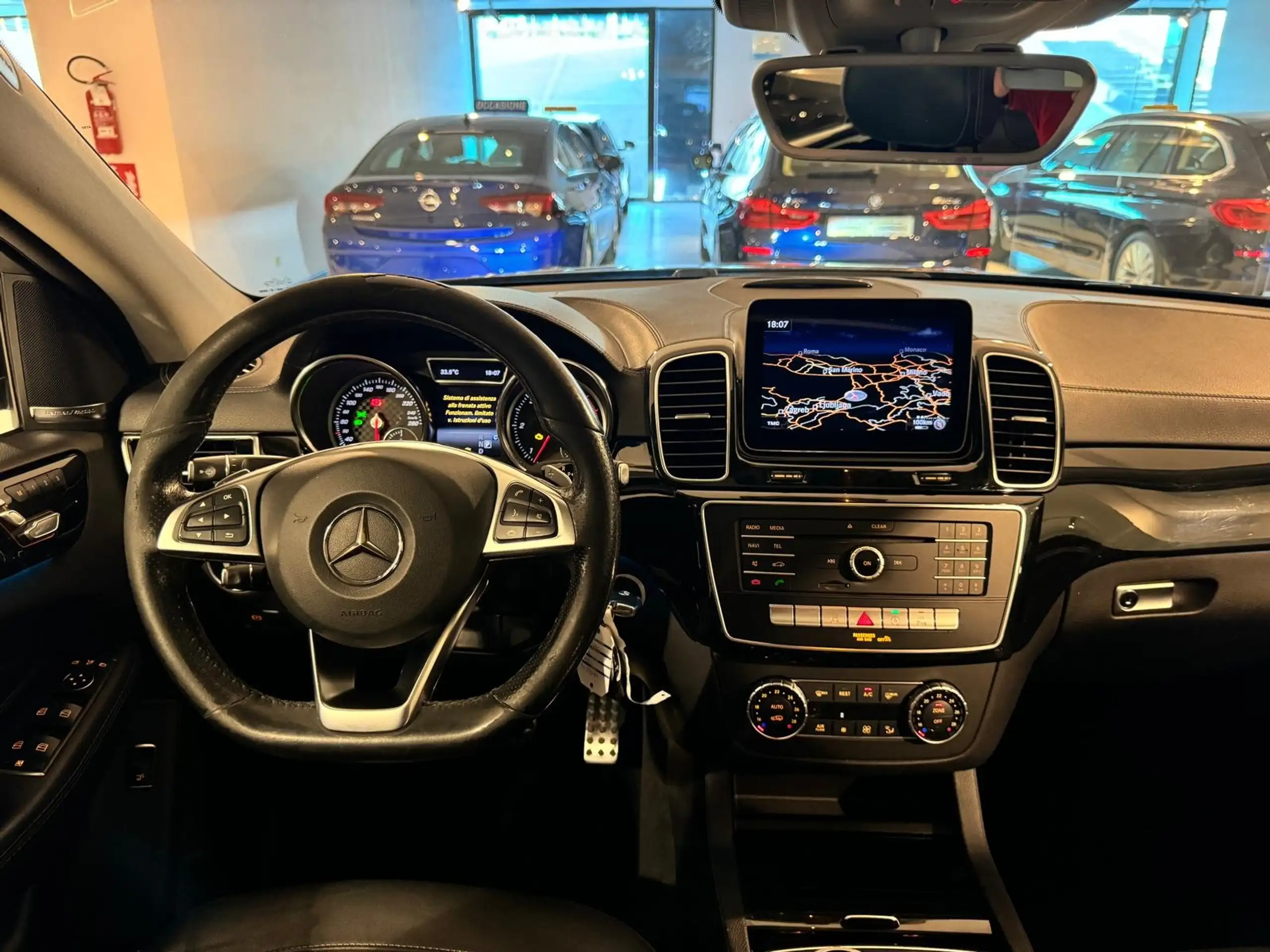 Mercedes-Benz - GLE 350