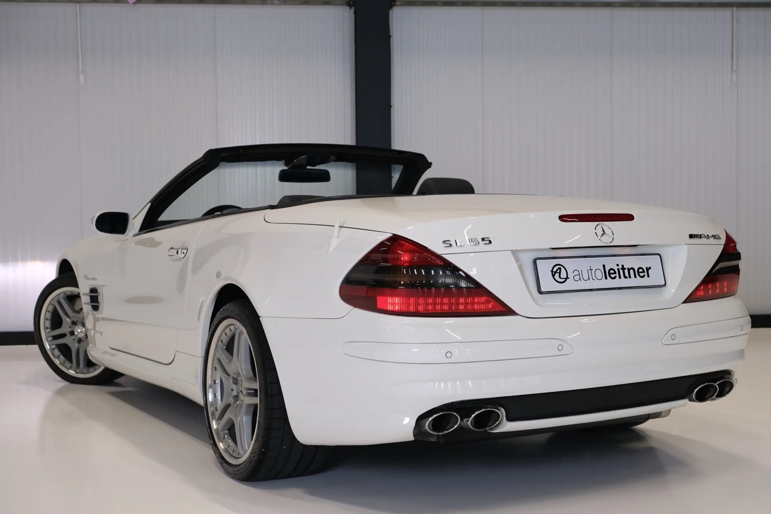 Mercedes-Benz - SL 55 AMG