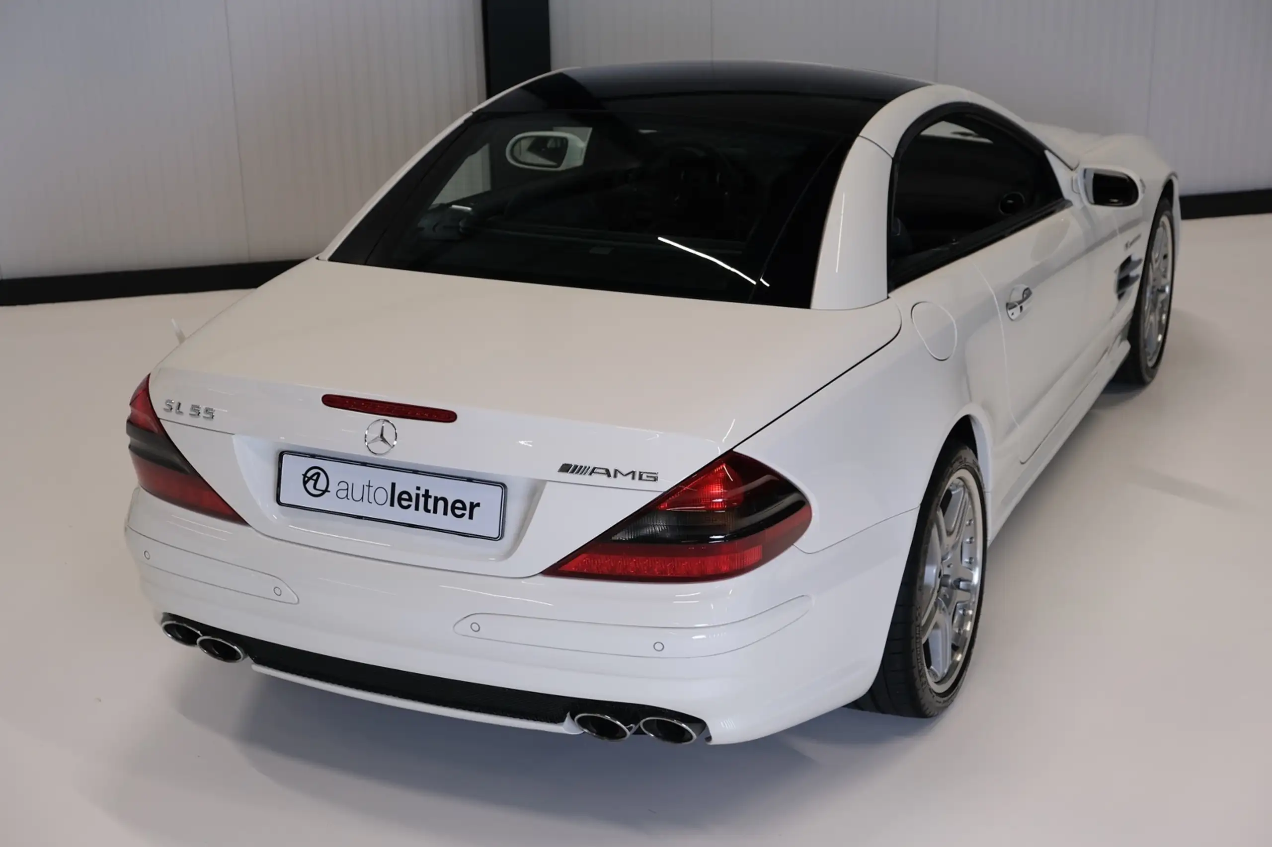 Mercedes-Benz - SL 55 AMG