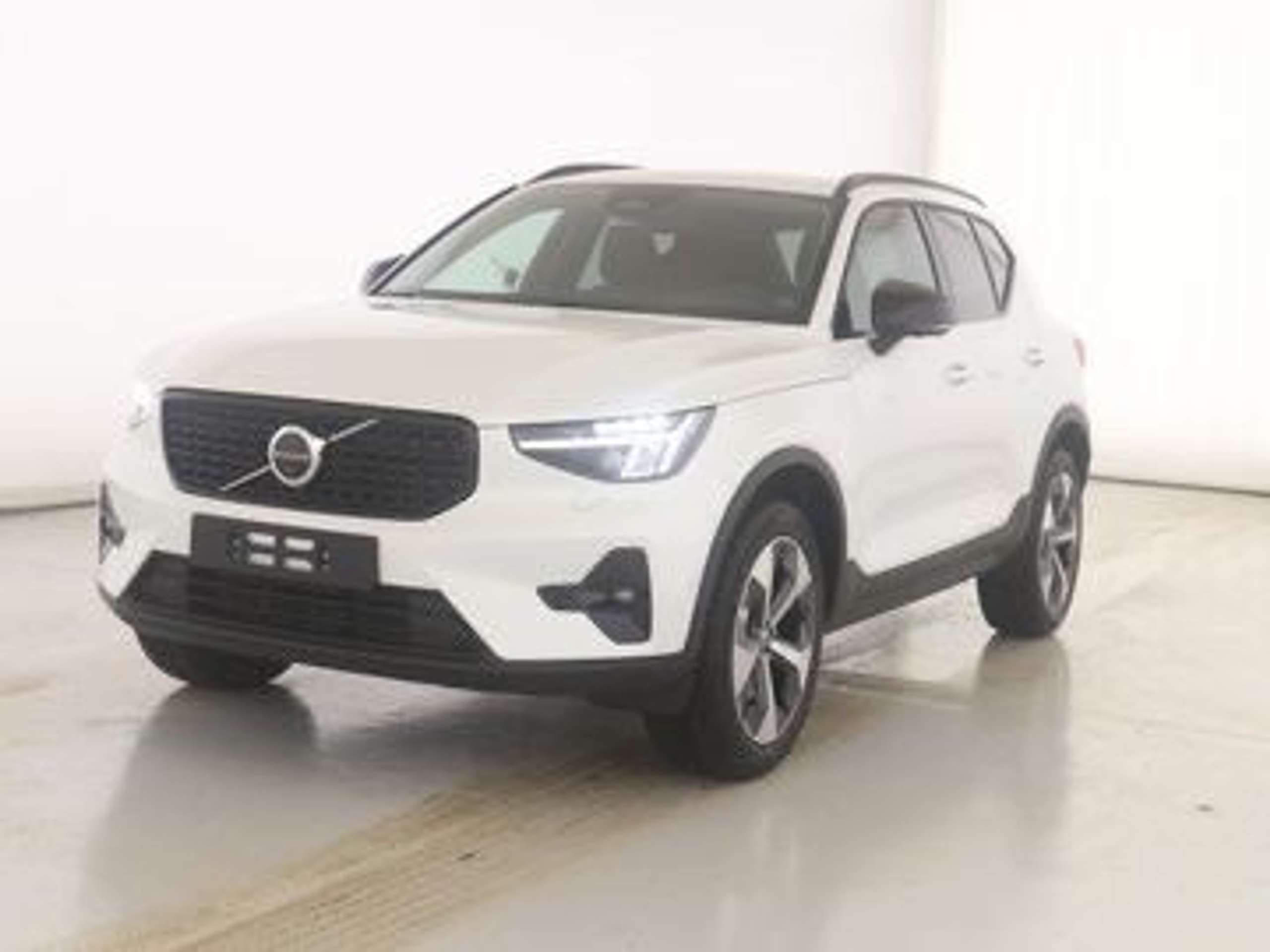 Volvo - XC40