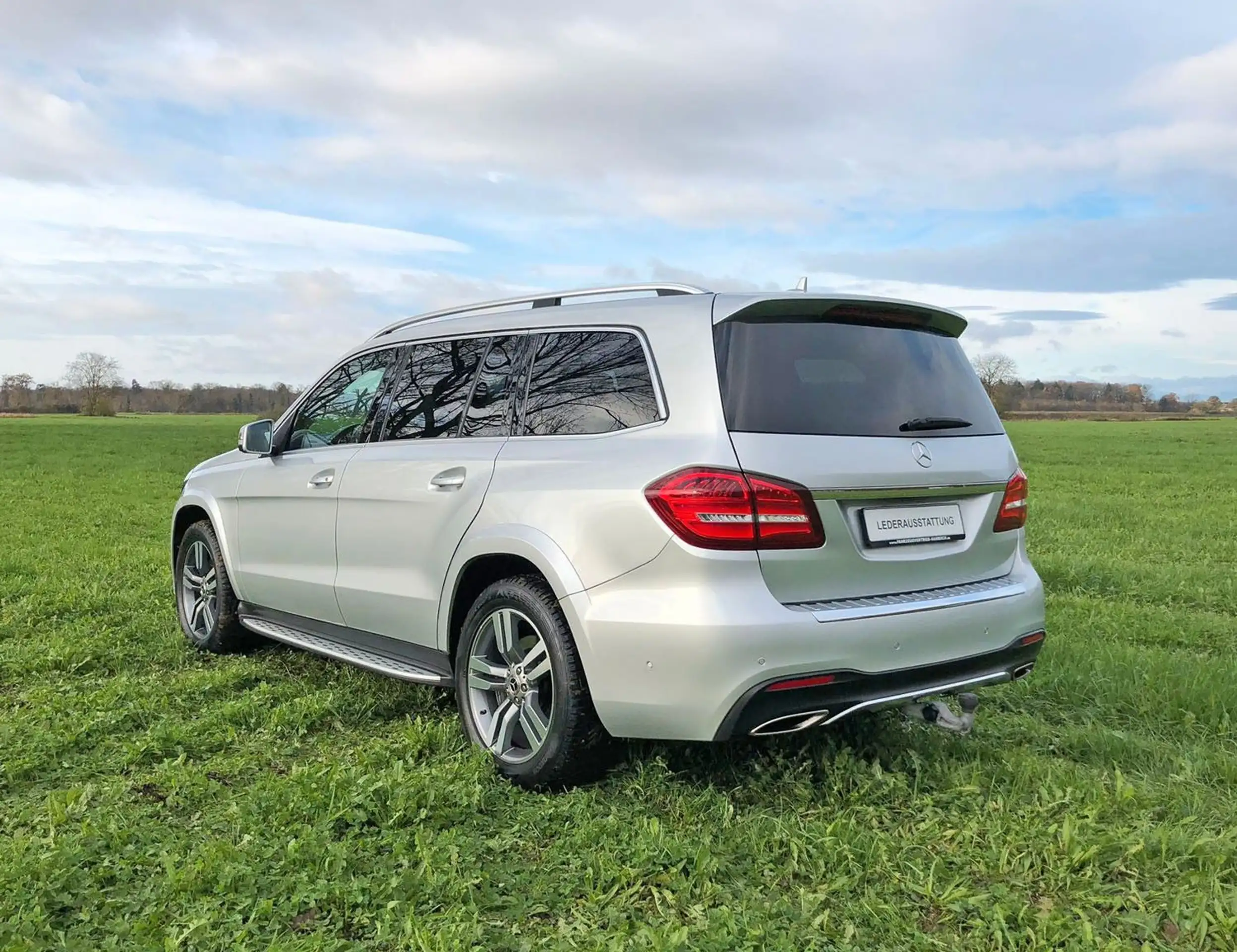 Mercedes-Benz - GLS 400