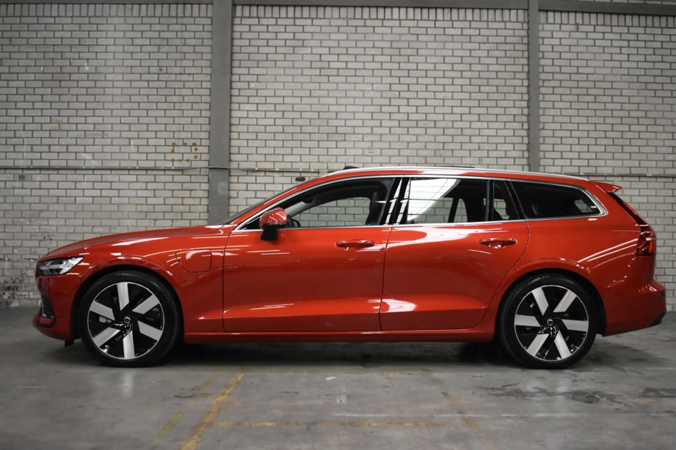 Volvo - V60