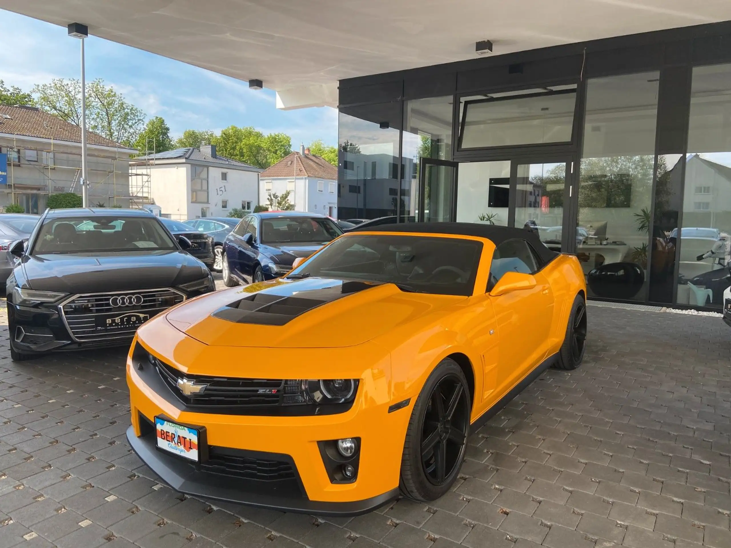 Chevrolet - Camaro