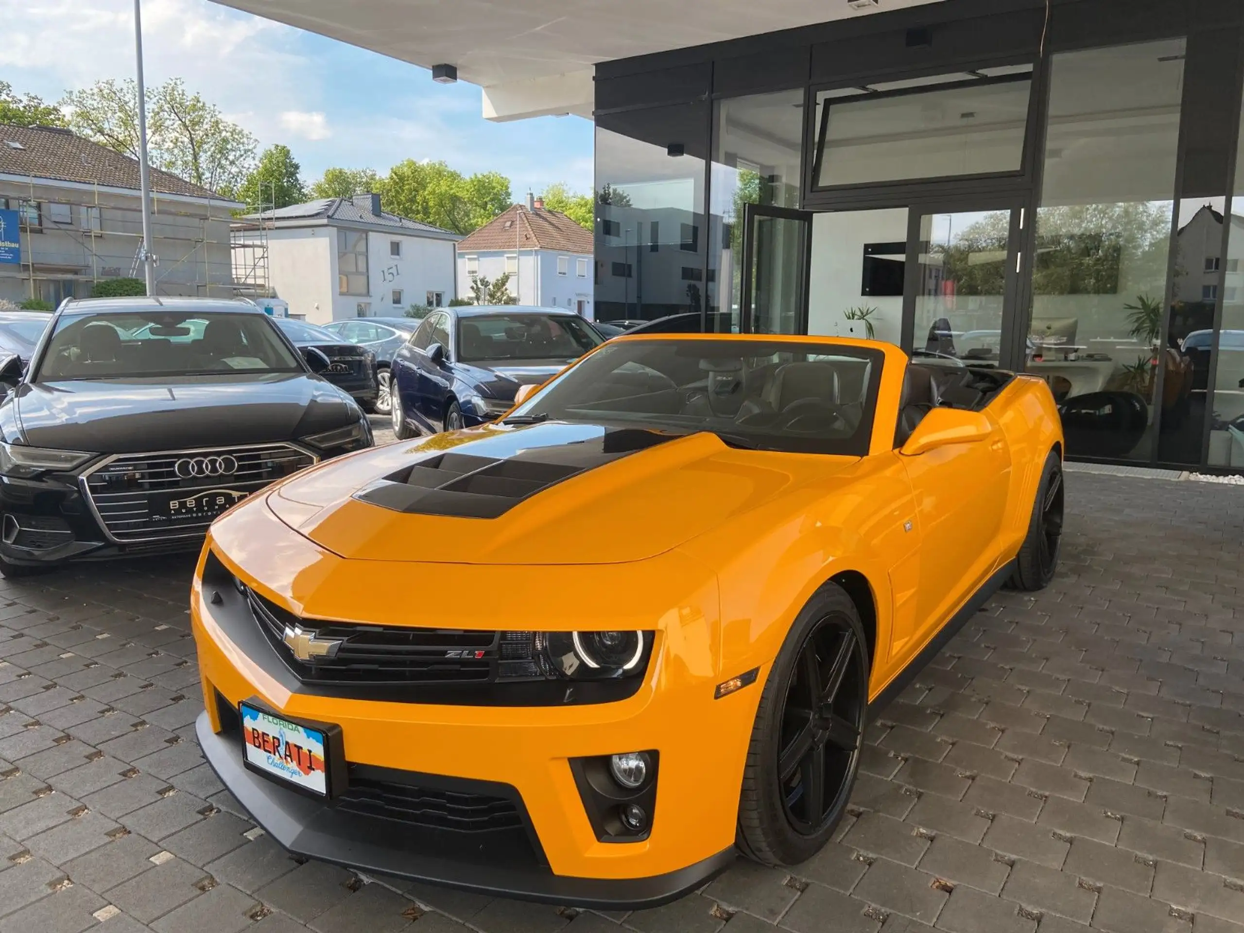 Chevrolet - Camaro