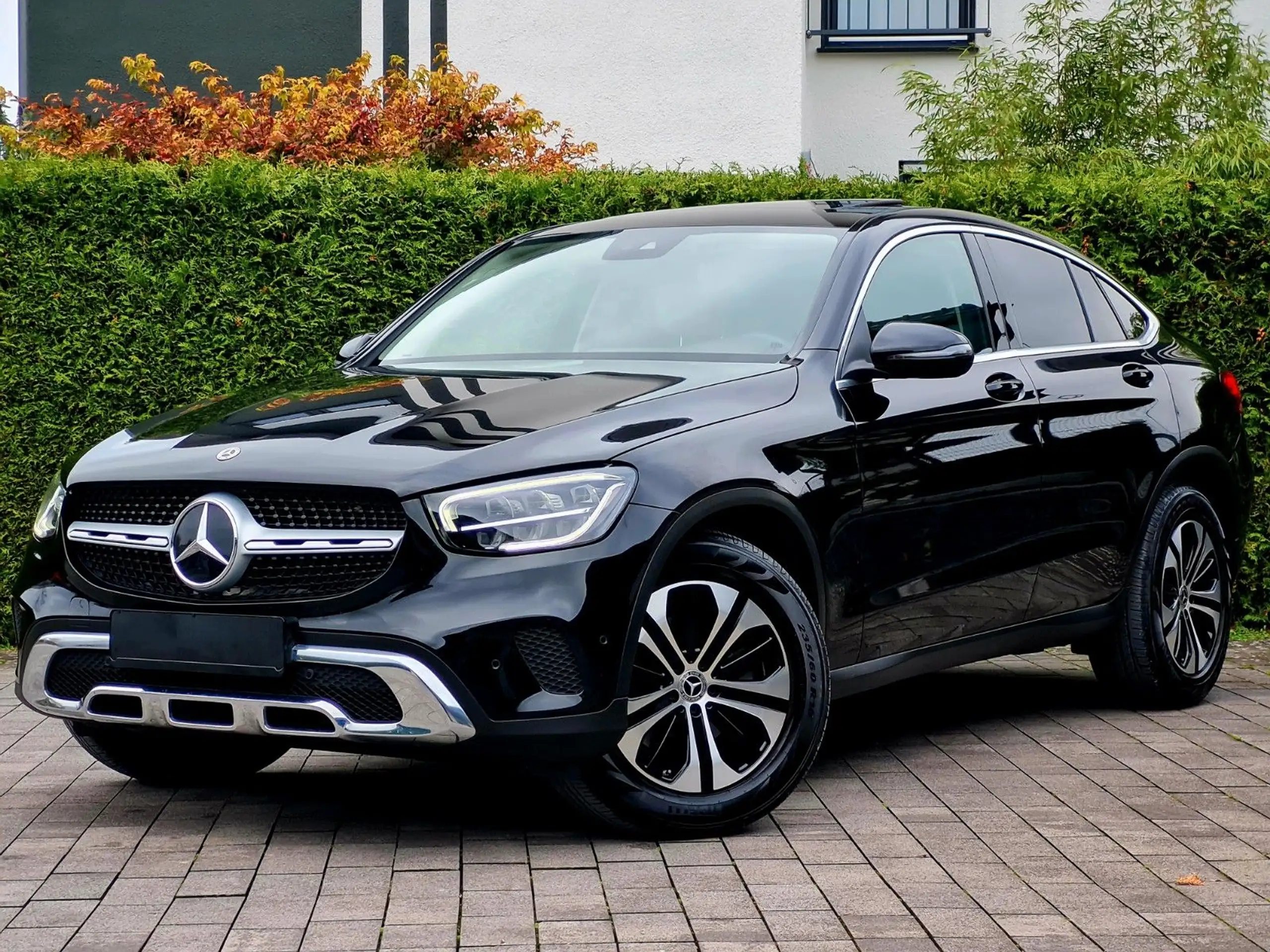 Mercedes-Benz - GLC 200