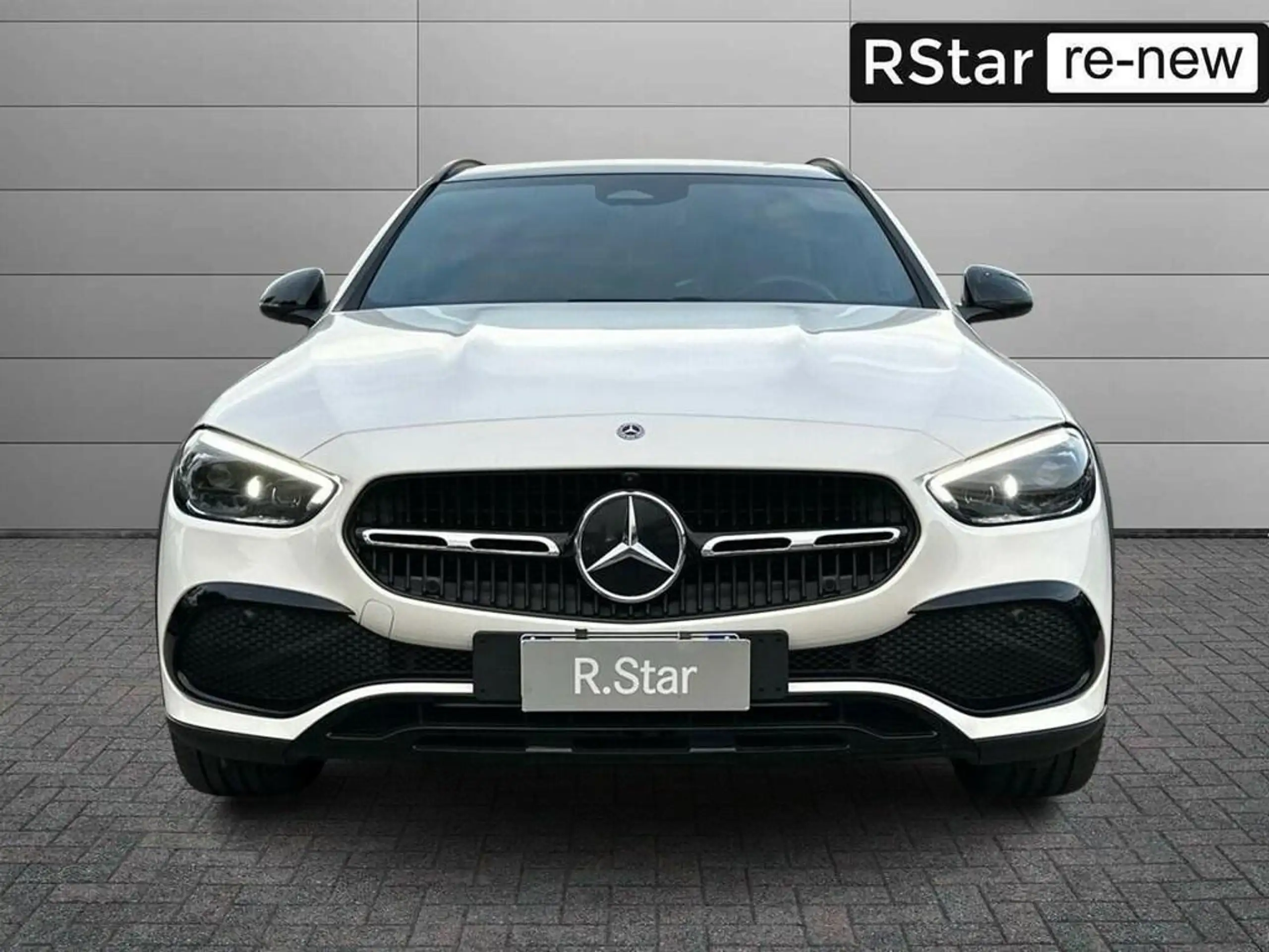 Mercedes-Benz - C 220