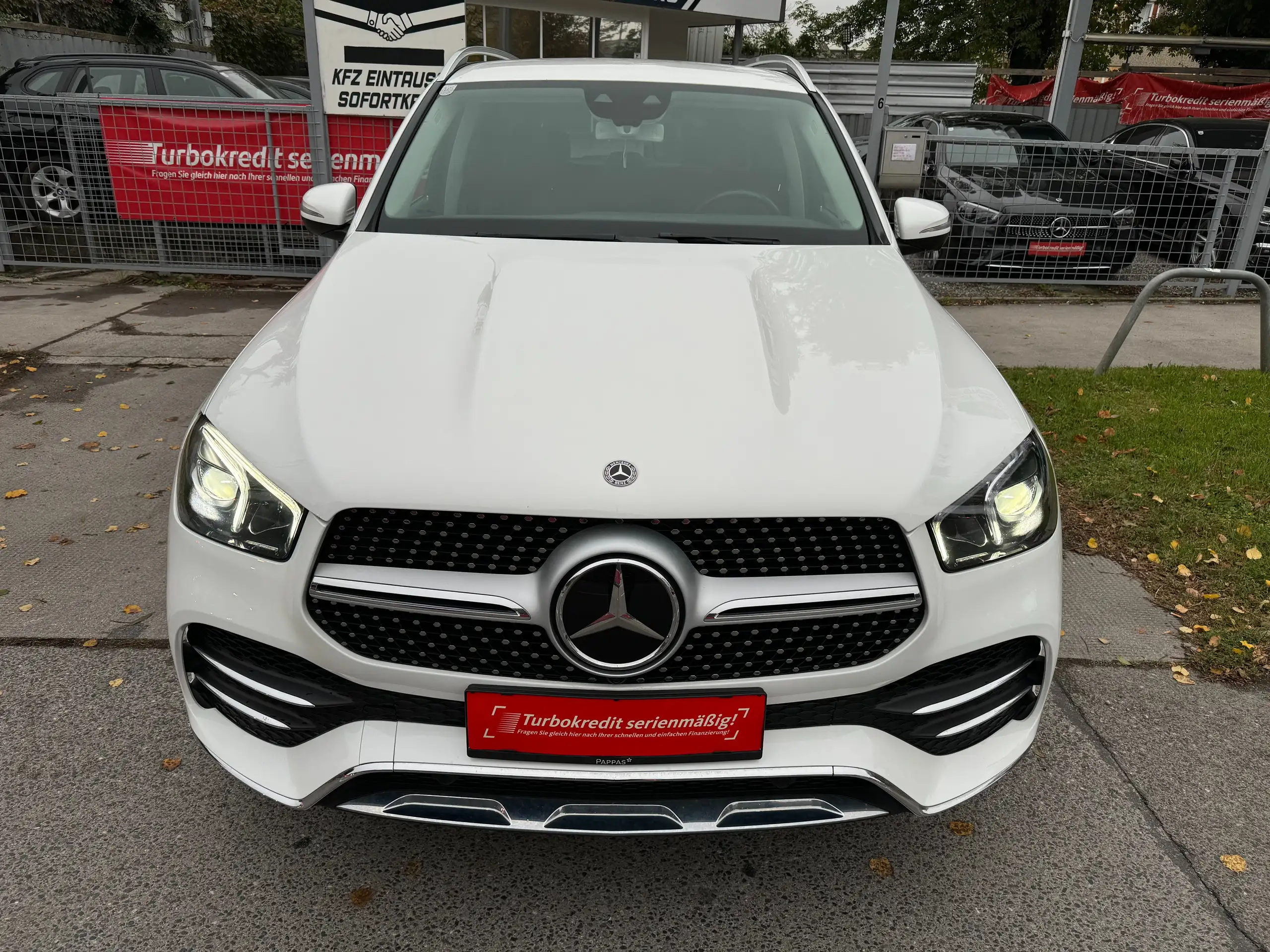 Mercedes-Benz - GLE 300