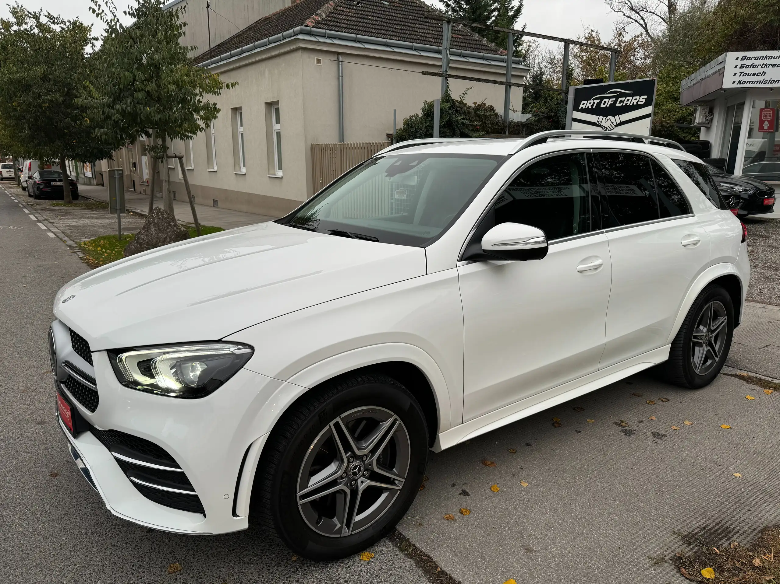 Mercedes-Benz - GLE 300