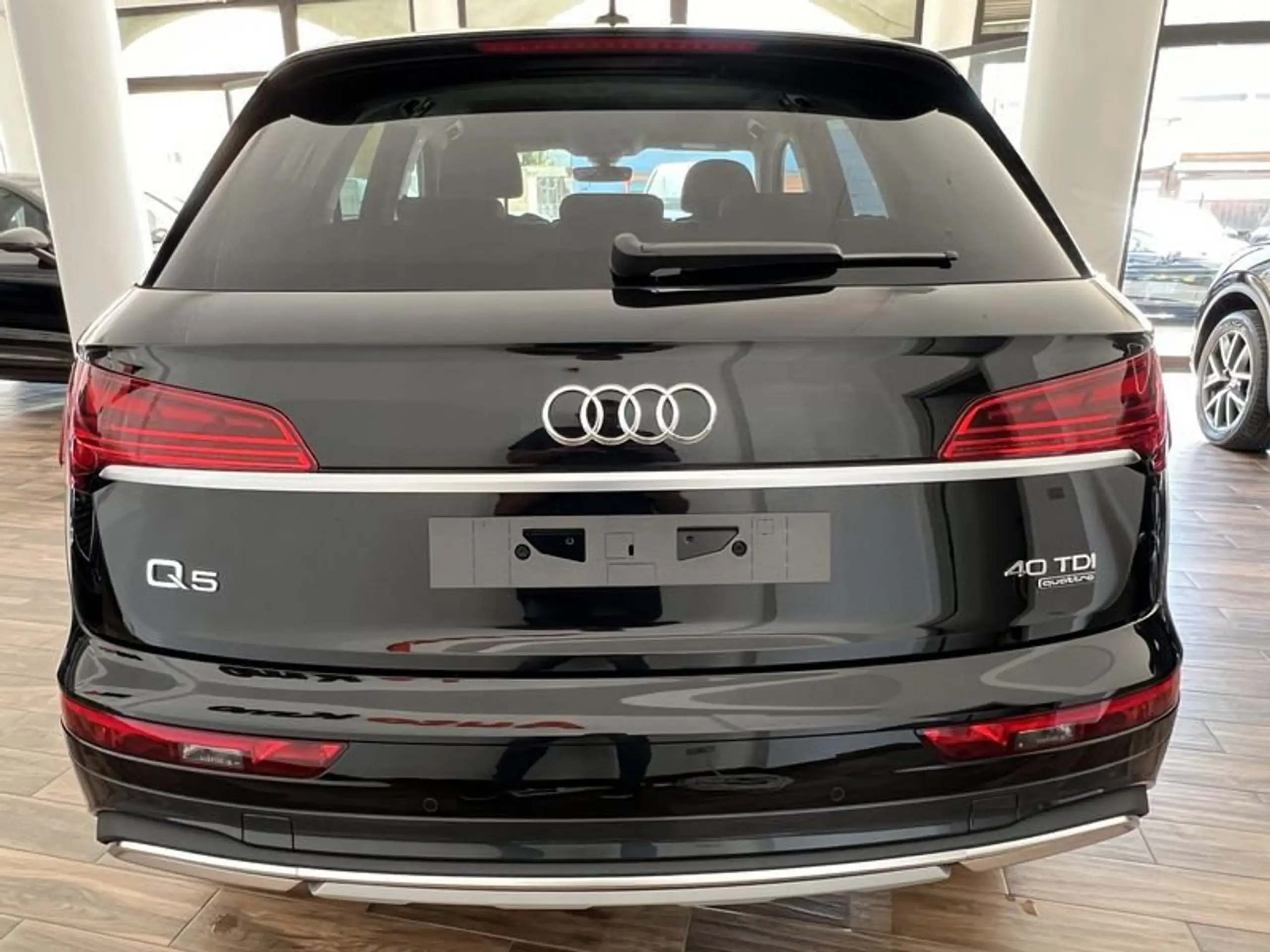 Audi - Q5