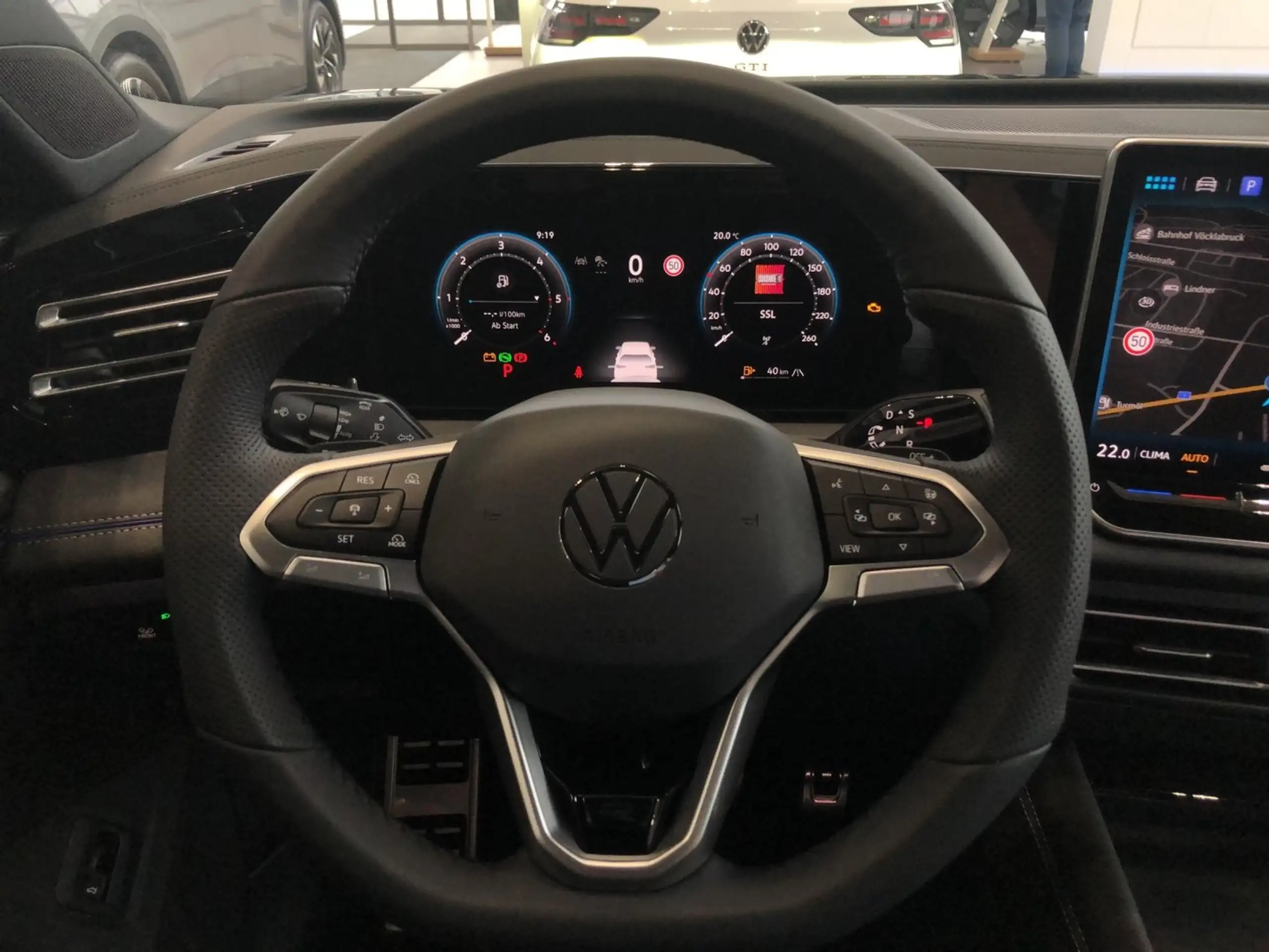 Volkswagen - Tiguan