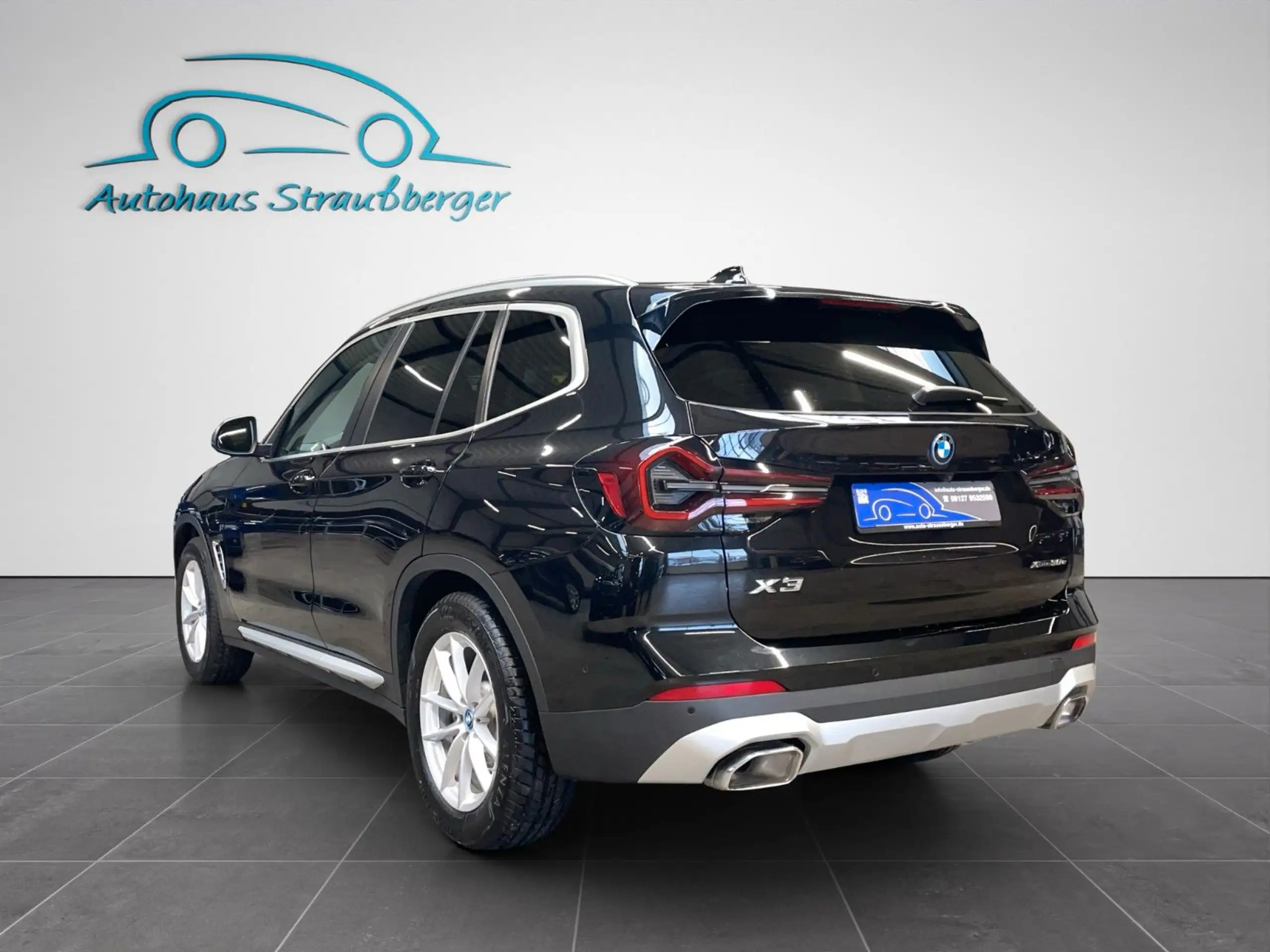 BMW - X3