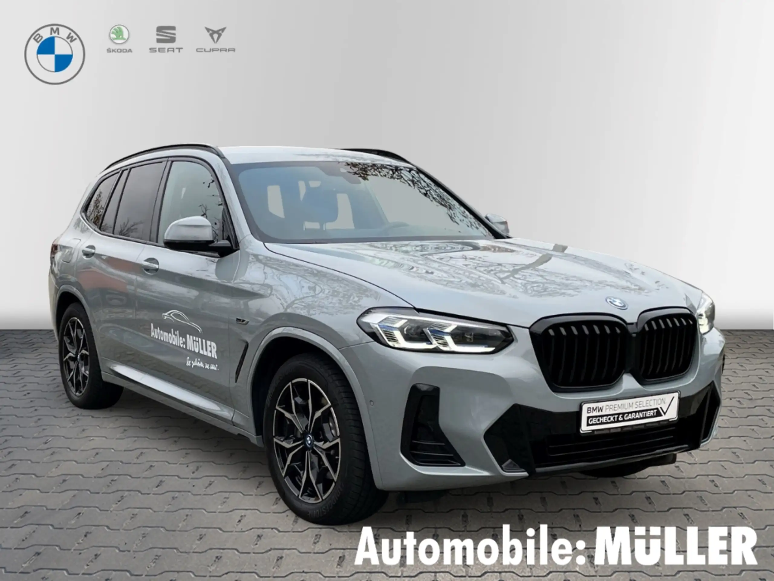 BMW - X3