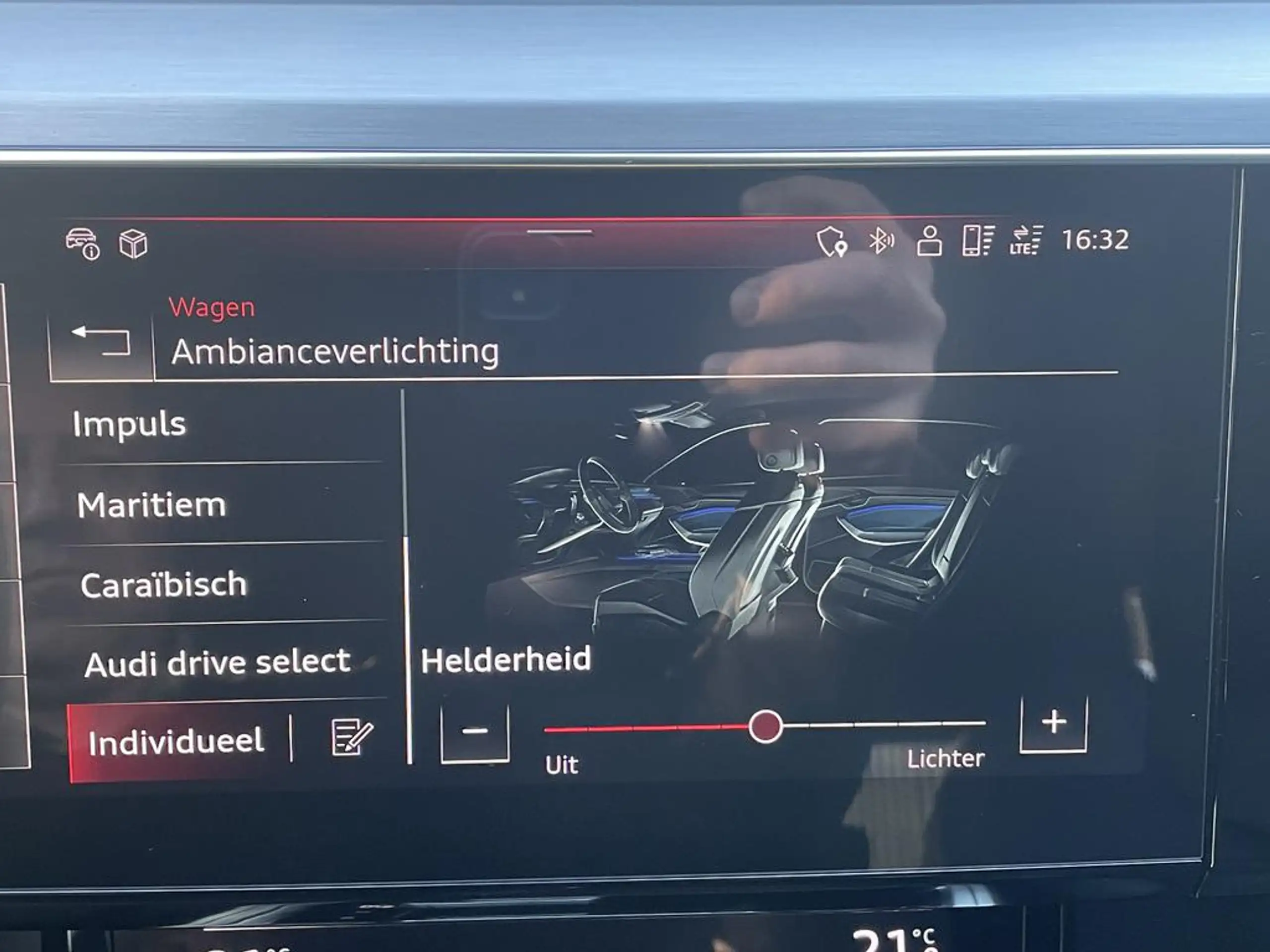 Audi - e-tron